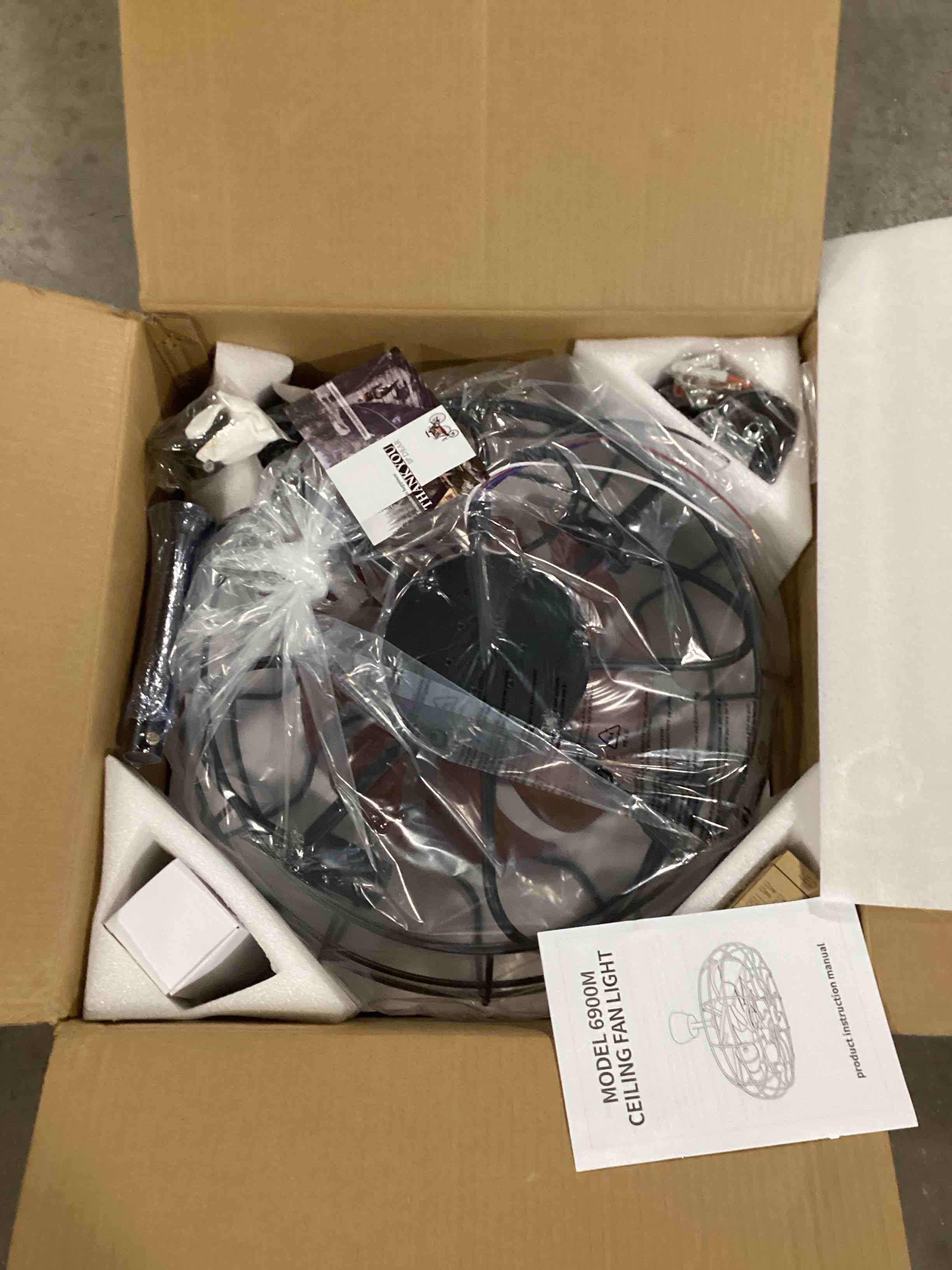 https://s3.amazonaws.com/lotting-images-prod/bidfta/BLU6331804_1714144678300.jpeg