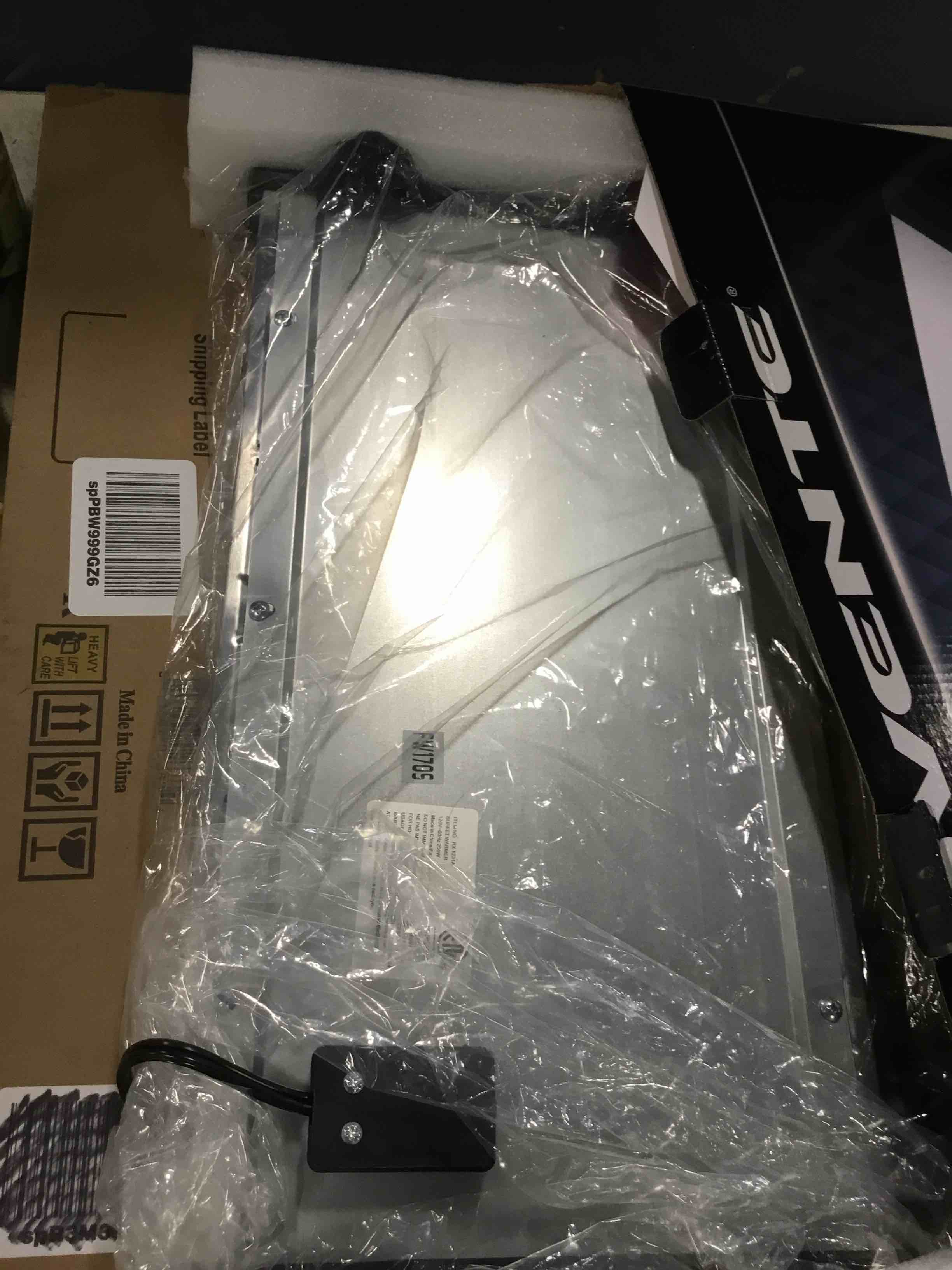https://s3.amazonaws.com/lotting-images-prod/bidfta/BLU6332490_1711974751621.jpeg