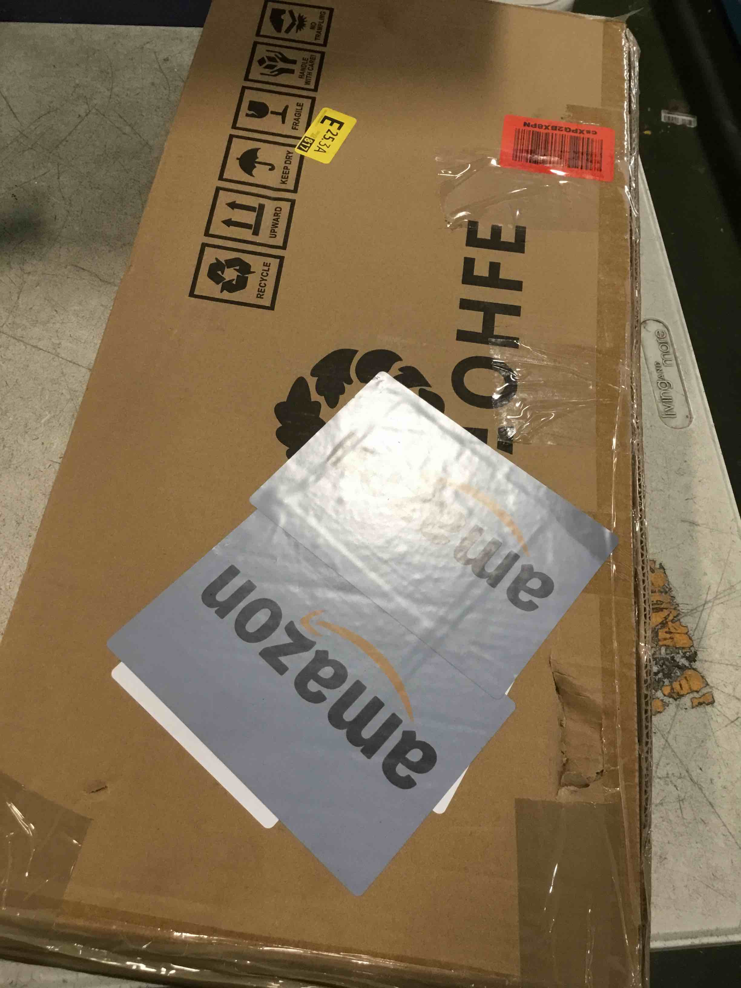 https://s3.amazonaws.com/lotting-images-prod/bidfta/BLU6332618_1711992084718.jpeg