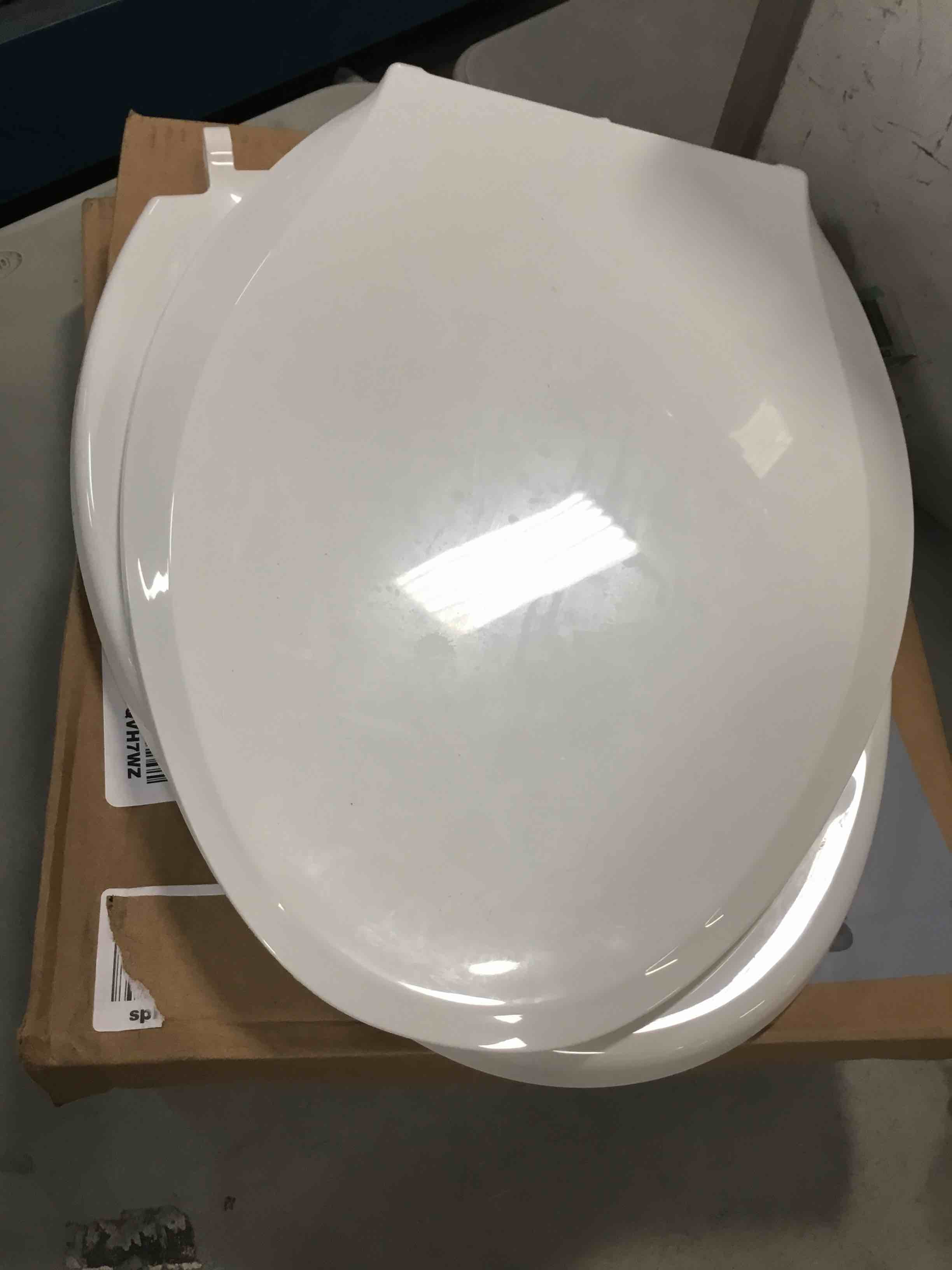 Assortment of Round Bowl Seats, fits all round toilets, (Different styles, colors and different sizes, from different brands) 