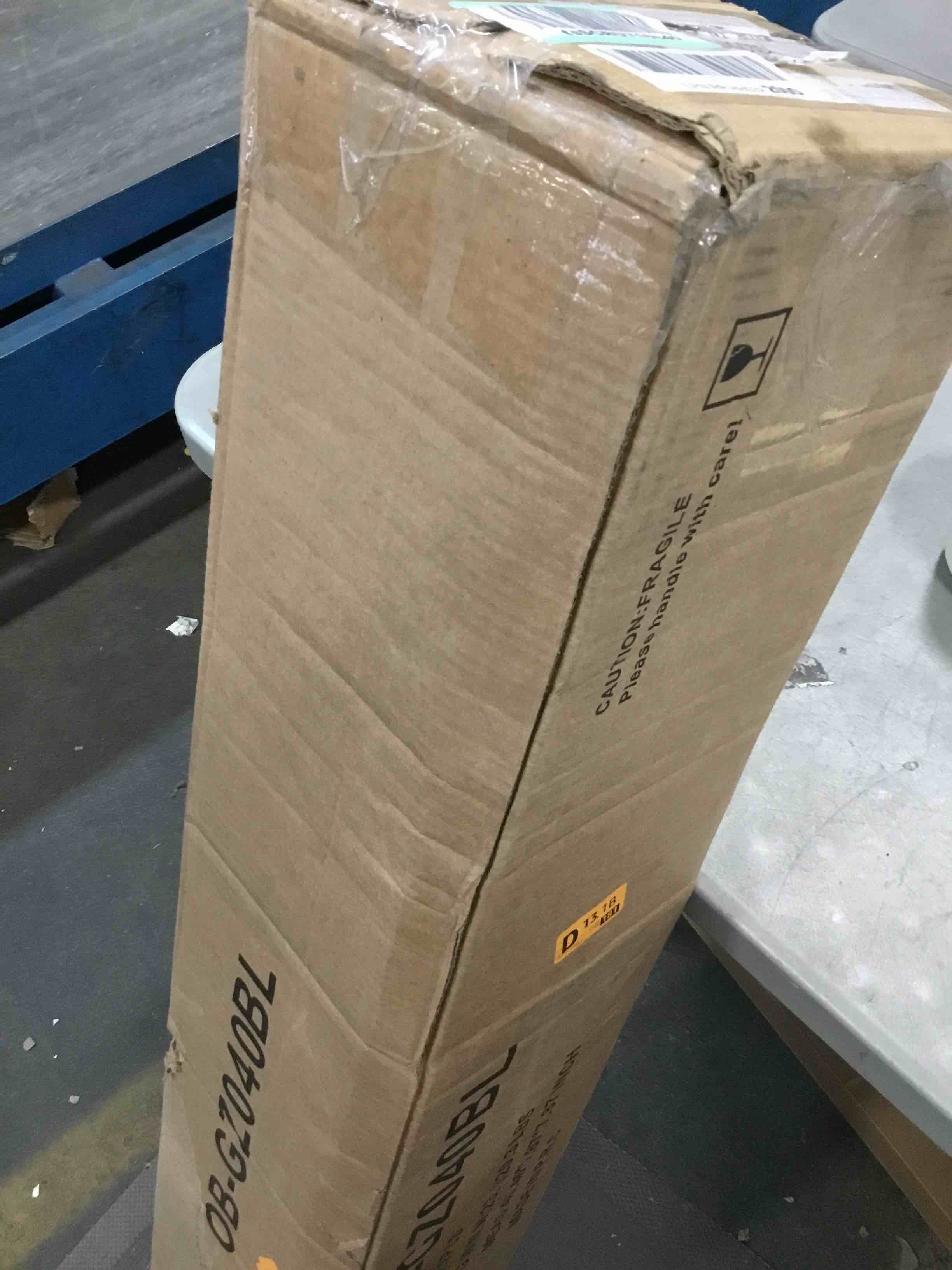 https://s3.amazonaws.com/lotting-images-prod/bidfta/BLU6333302_1712243406133.jpeg