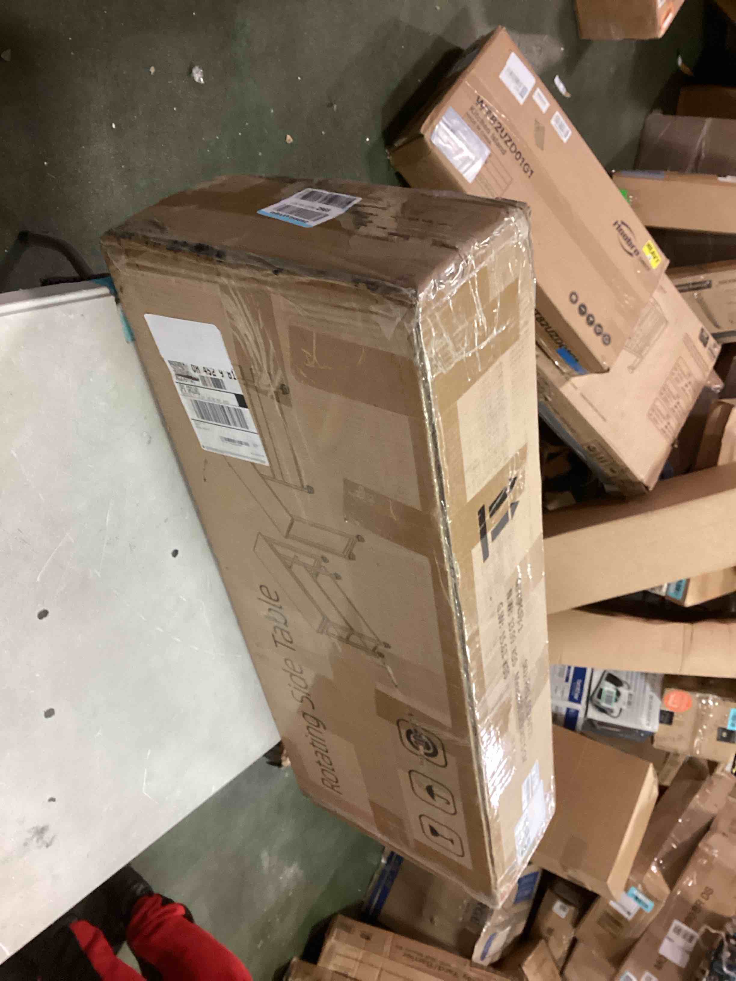 https://s3.amazonaws.com/lotting-images-prod/bidfta/BLU6333783_1712260407601.jpeg