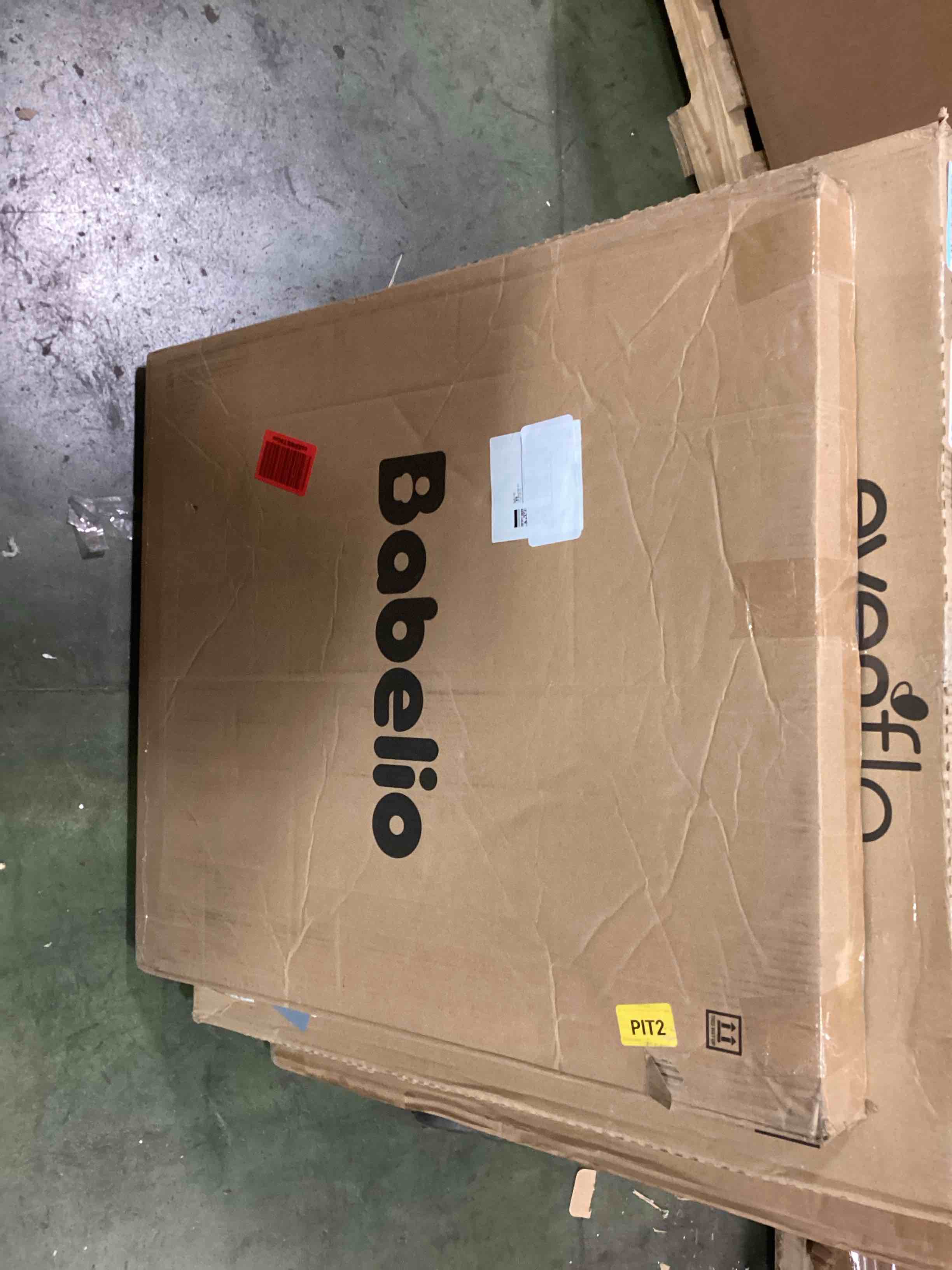 https://s3.amazonaws.com/lotting-images-prod/bidfta/BLU6333791_1712261870426.jpeg