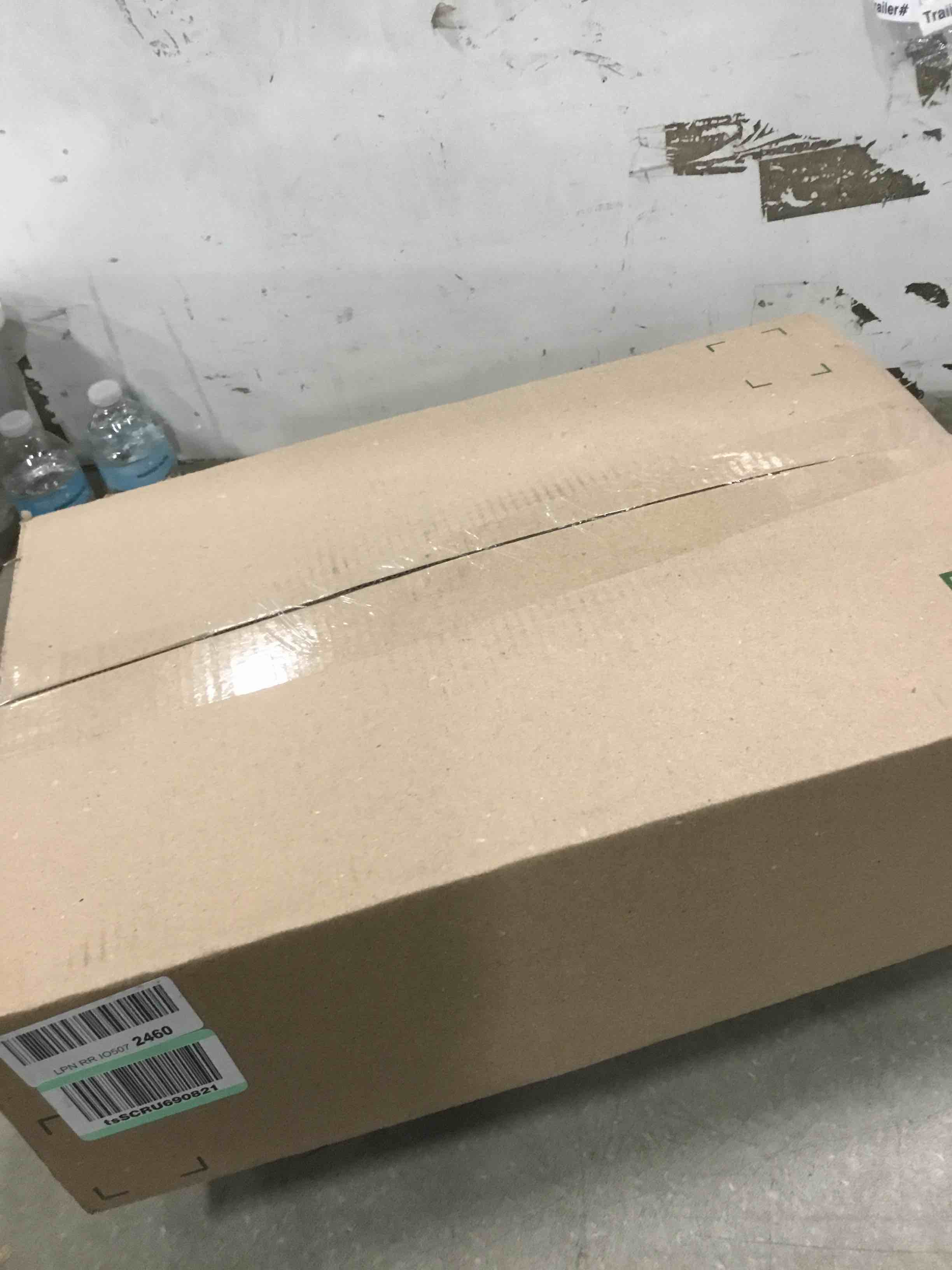 https://s3.amazonaws.com/lotting-images-prod/bidfta/BLU6334967_1711984667073.jpeg