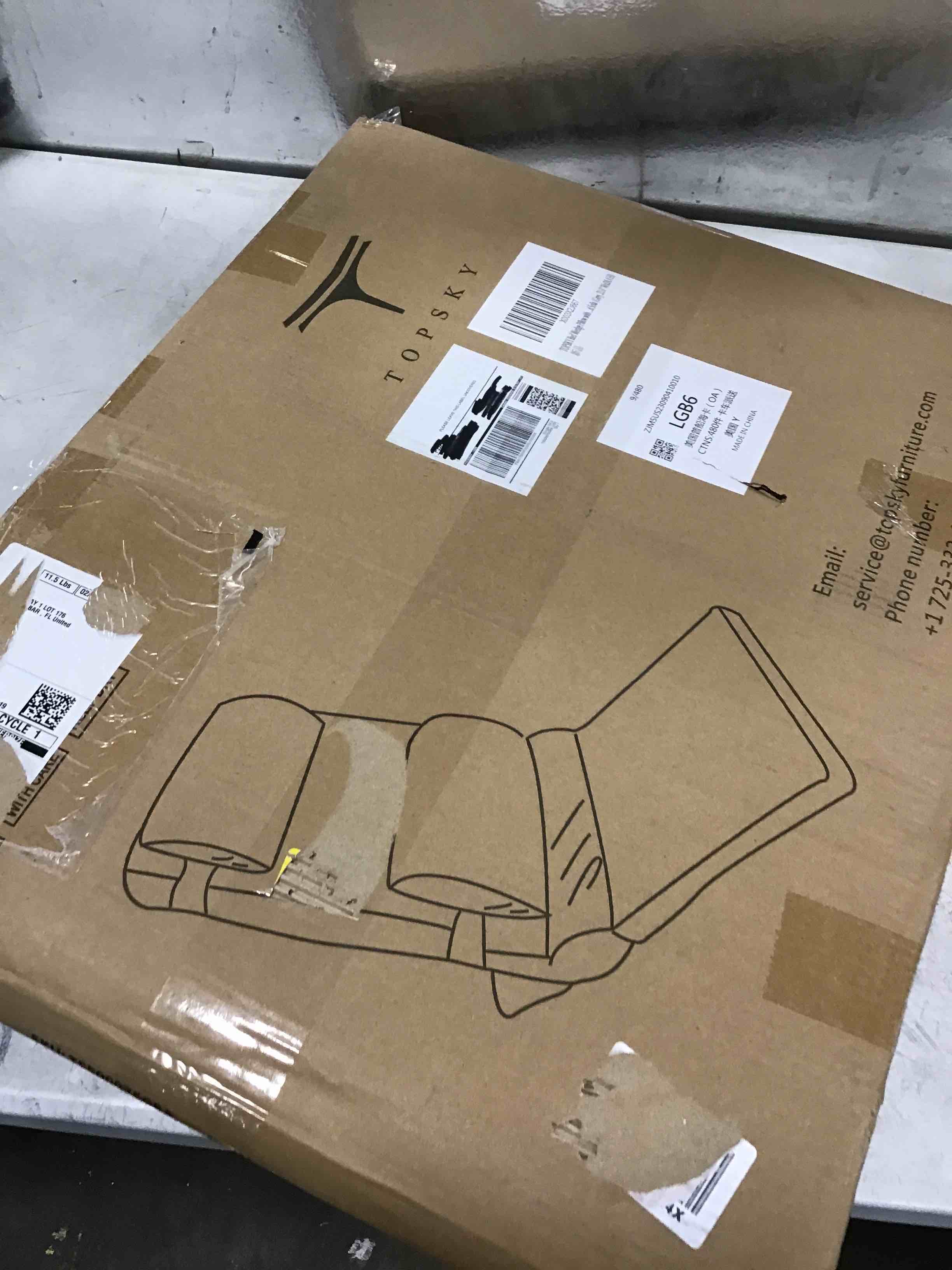 https://s3.amazonaws.com/lotting-images-prod/bidfta/BLU6335825_1712329194060.jpeg