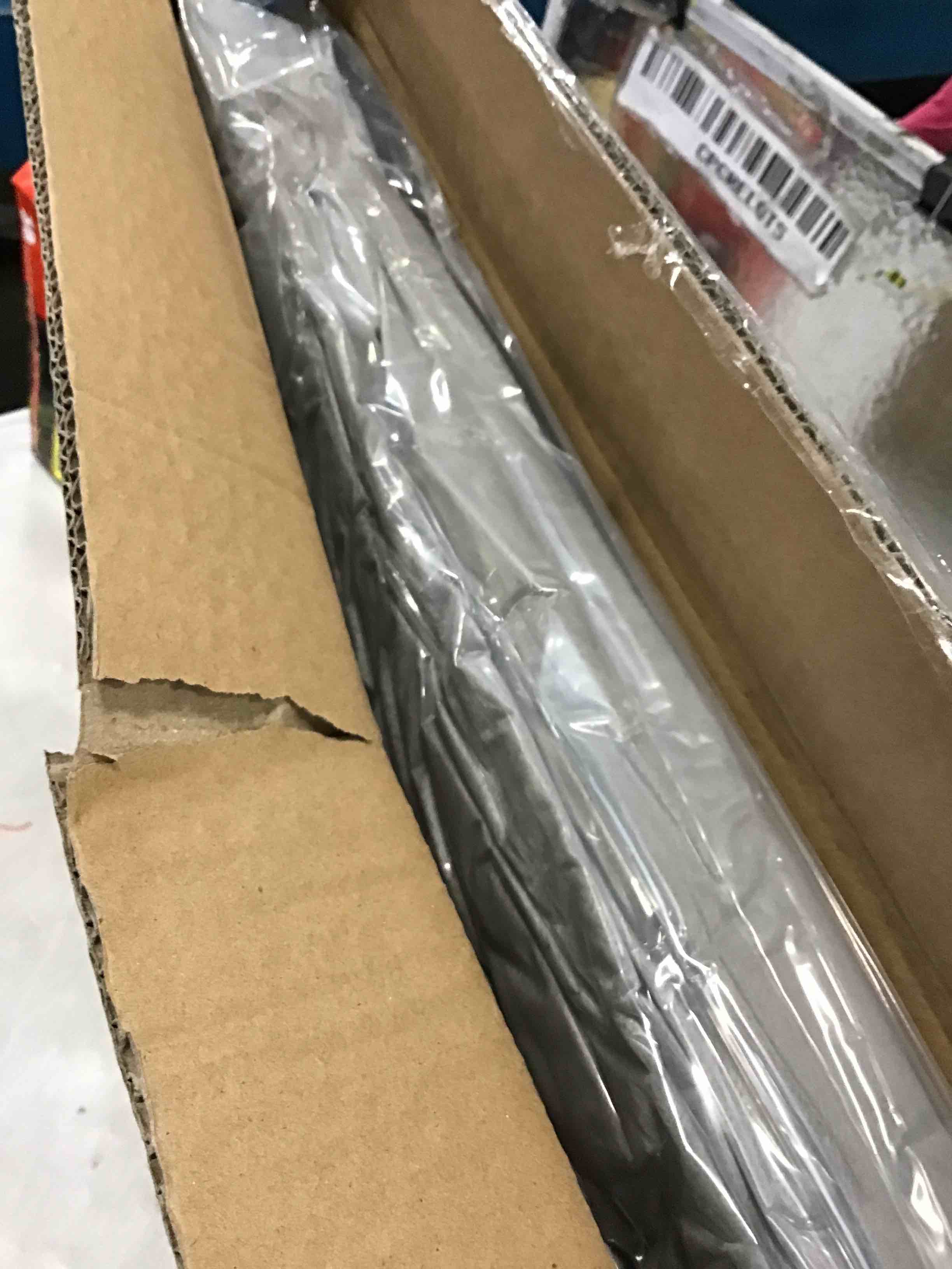 https://s3.amazonaws.com/lotting-images-prod/bidfta/BLU6335825_1712329240810.jpeg