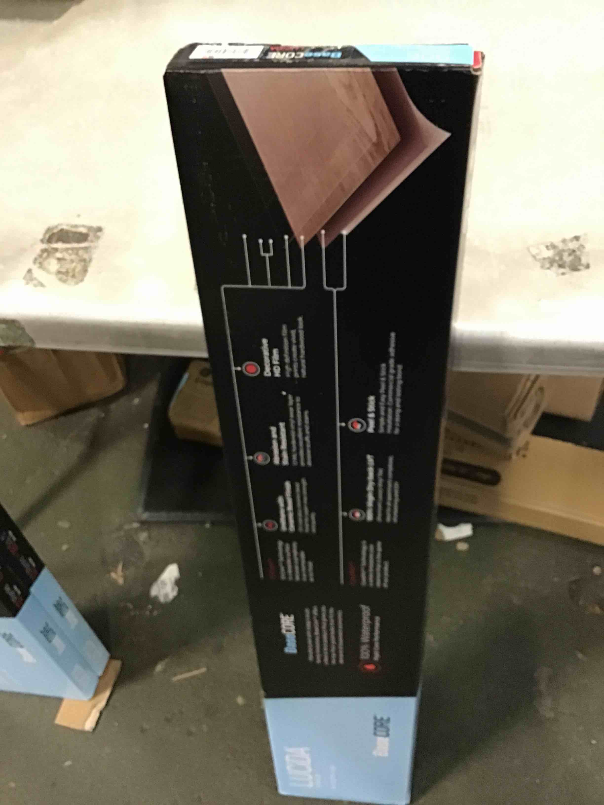 https://s3.amazonaws.com/lotting-images-prod/bidfta/BLU6336071_1712409297683.jpeg