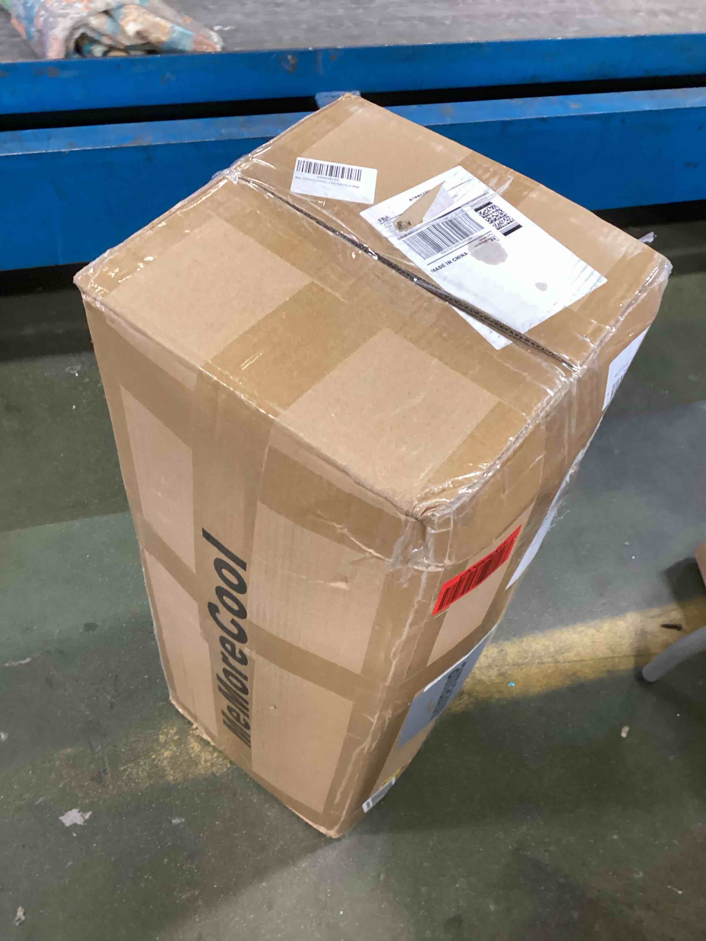 https://s3.amazonaws.com/lotting-images-prod/bidfta/BLU6336462_1711813149894.jpeg