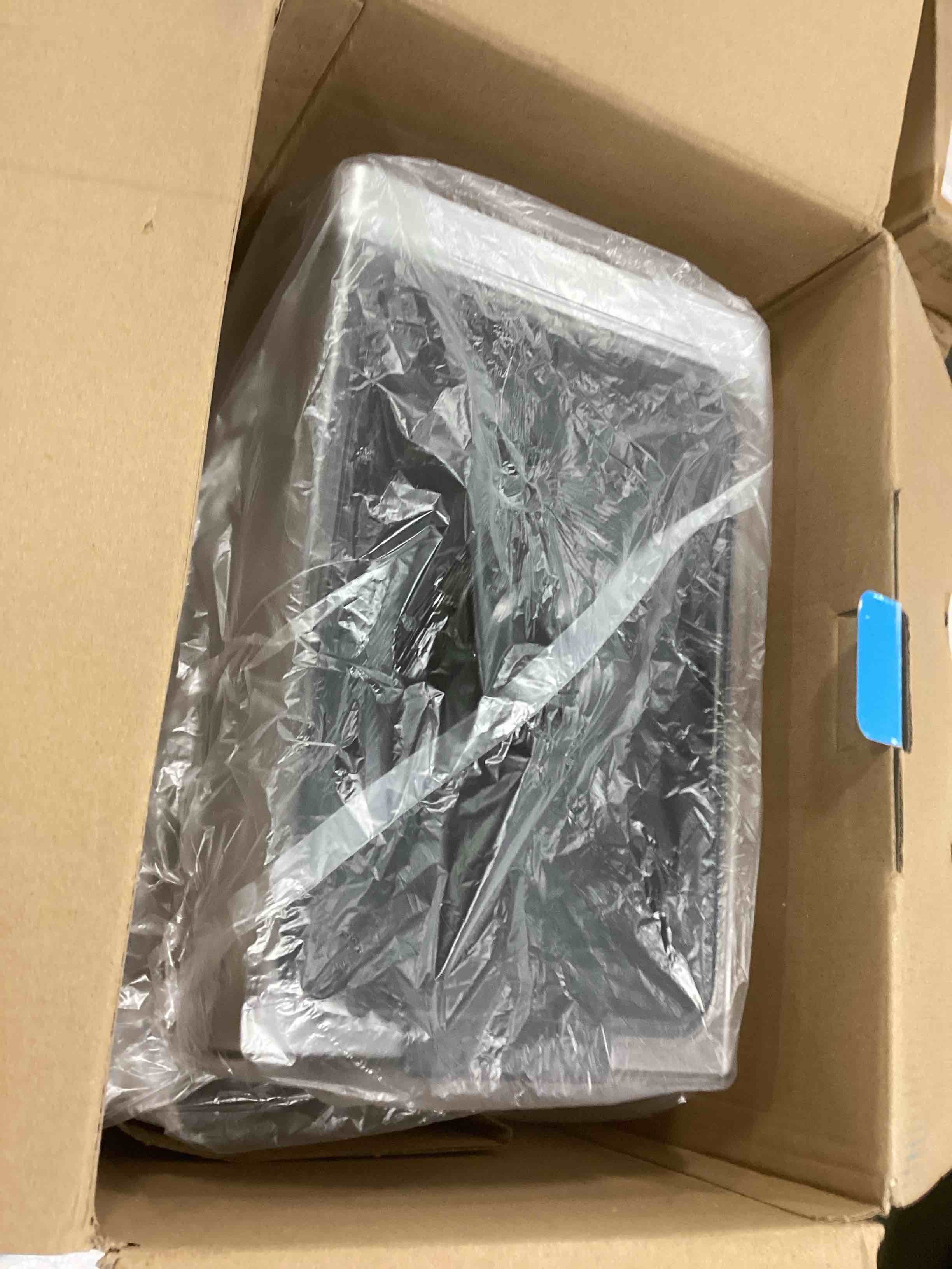https://s3.amazonaws.com/lotting-images-prod/bidfta/BLU6336893_1712065958881.jpeg