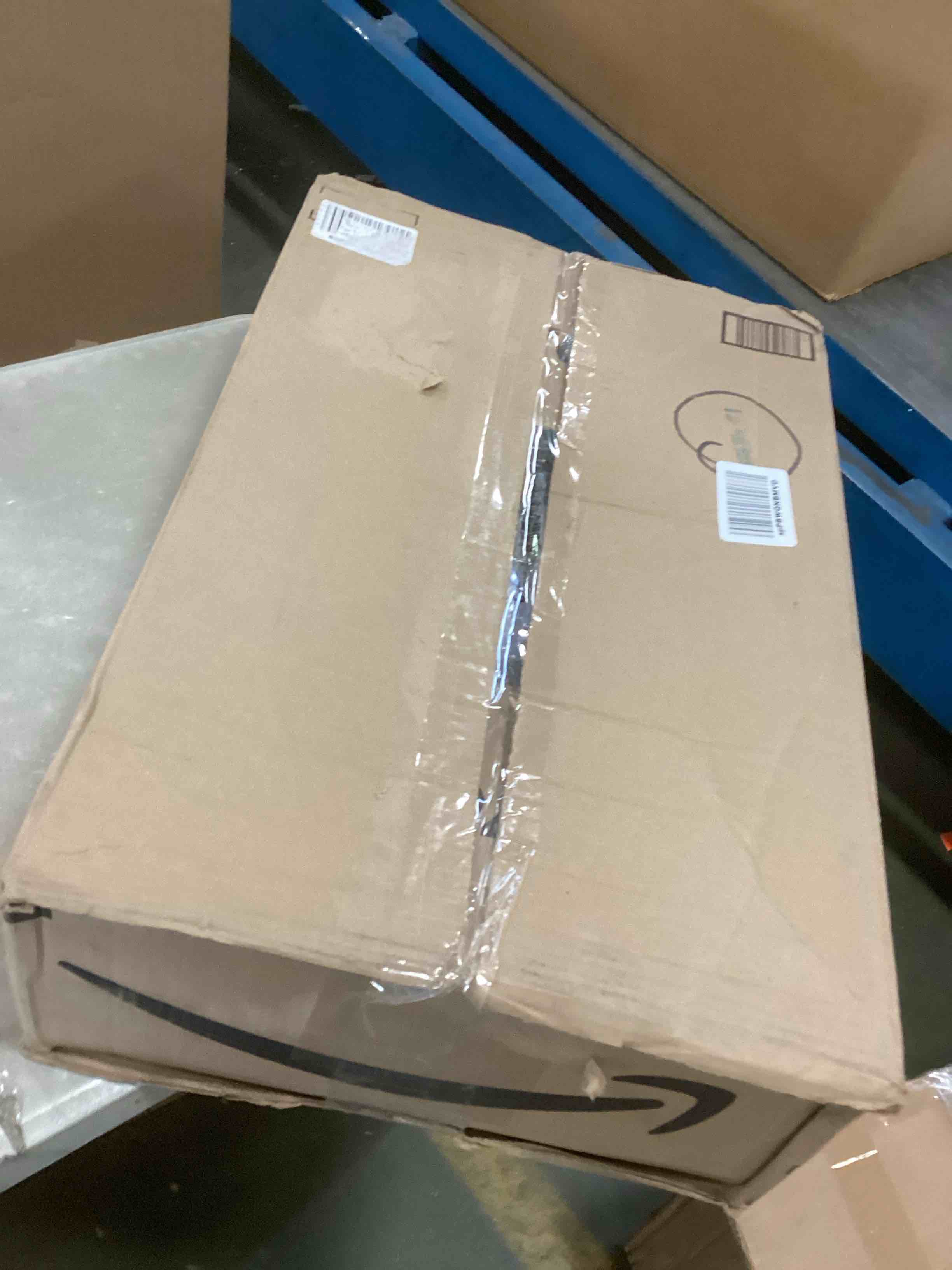 https://s3.amazonaws.com/lotting-images-prod/bidfta/BLU6337531_1712252581061.jpeg