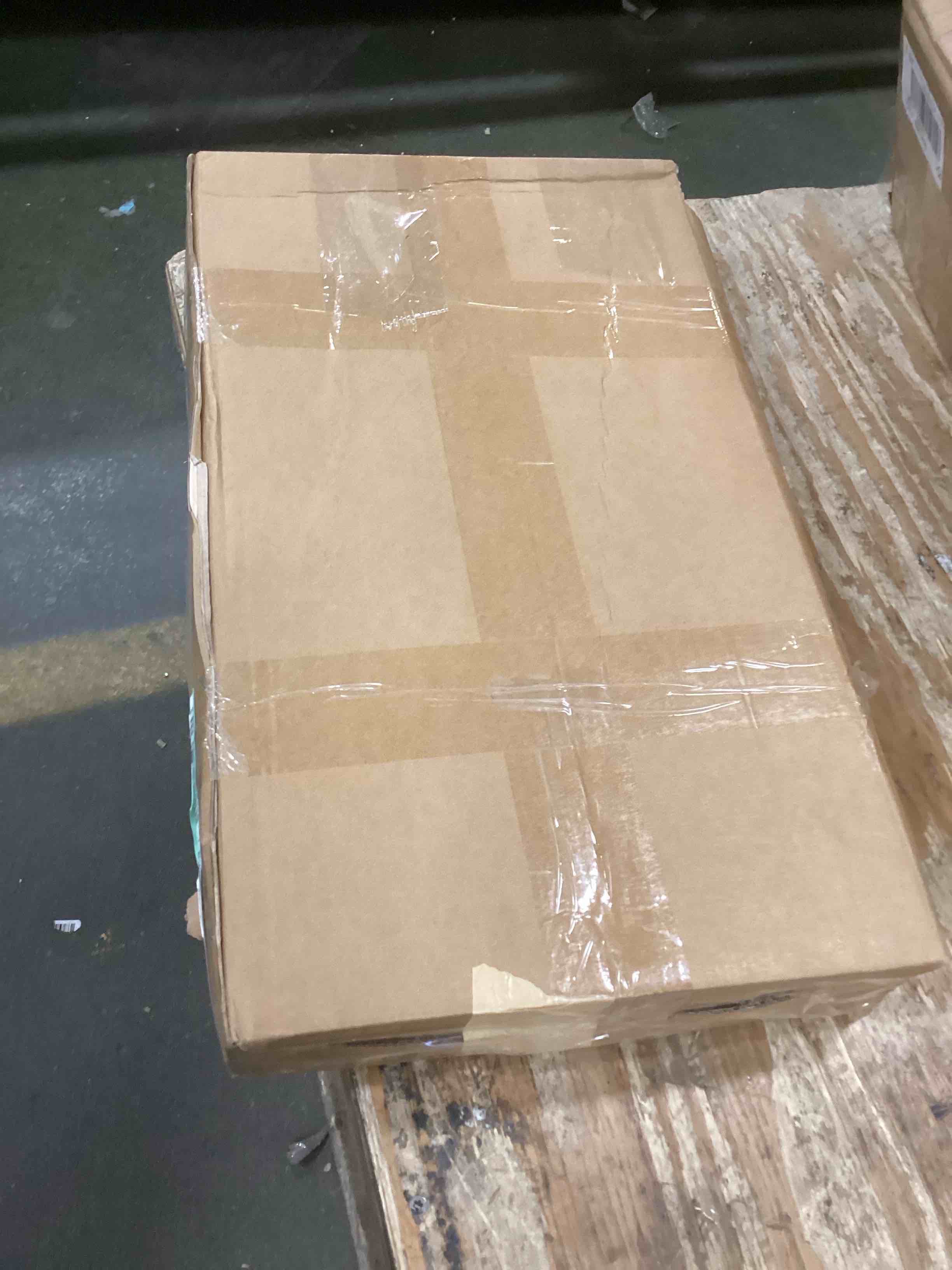 https://s3.amazonaws.com/lotting-images-prod/bidfta/BLU6337627_1712319174058.jpeg