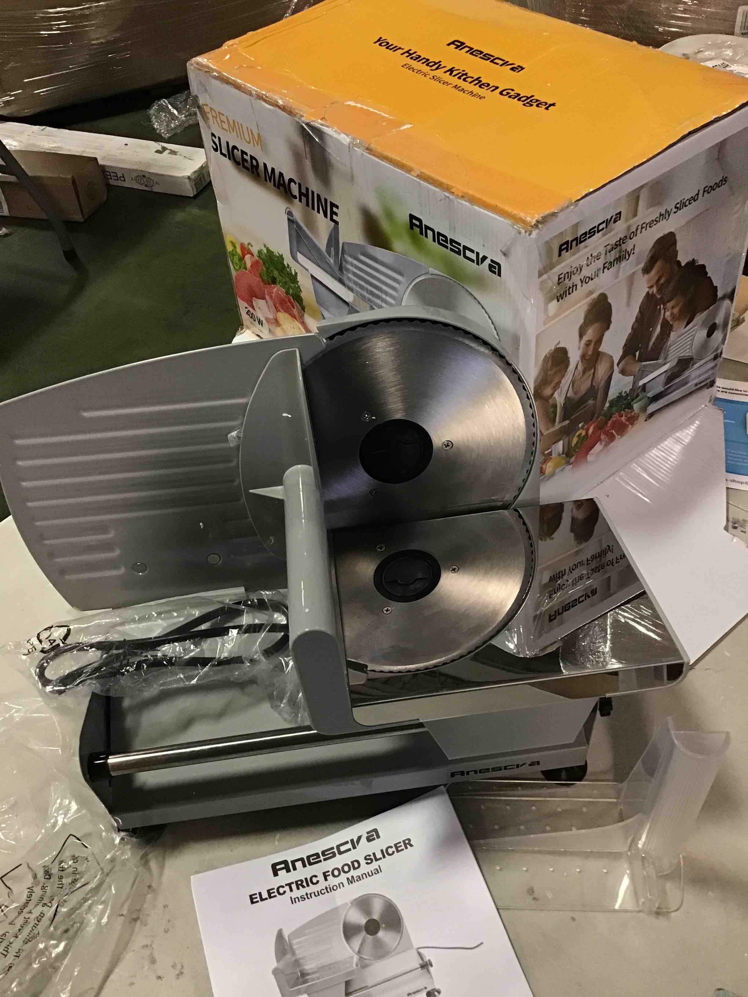 https://s3.amazonaws.com/lotting-images-prod/bidfta/BLU6338074_1712595887985.jpeg