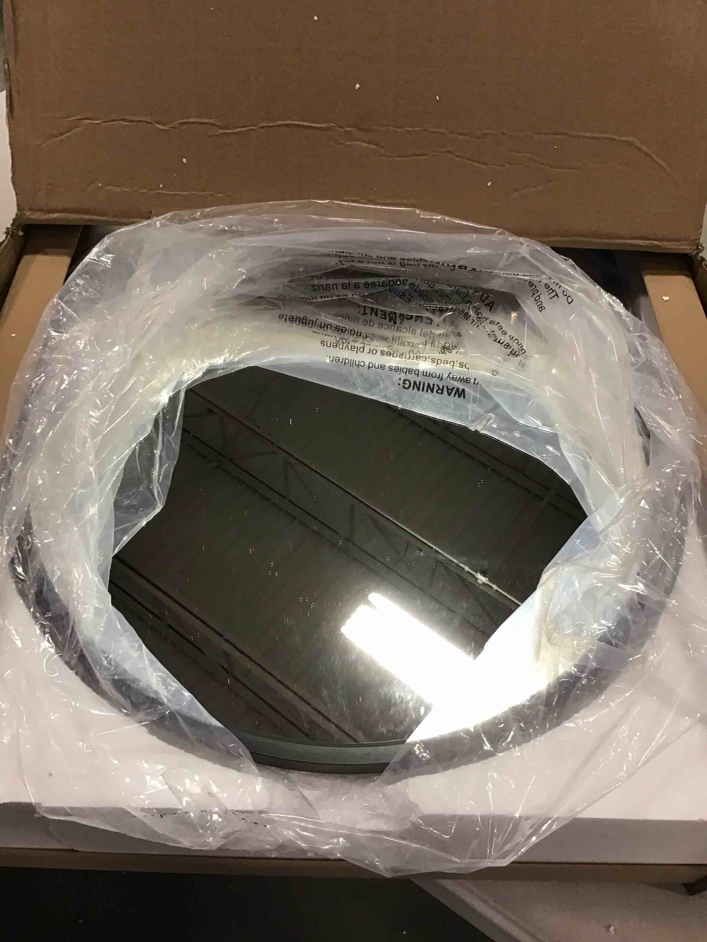 https://s3.amazonaws.com/lotting-images-prod/bidfta/BLU6338598_1713359613970.jpeg