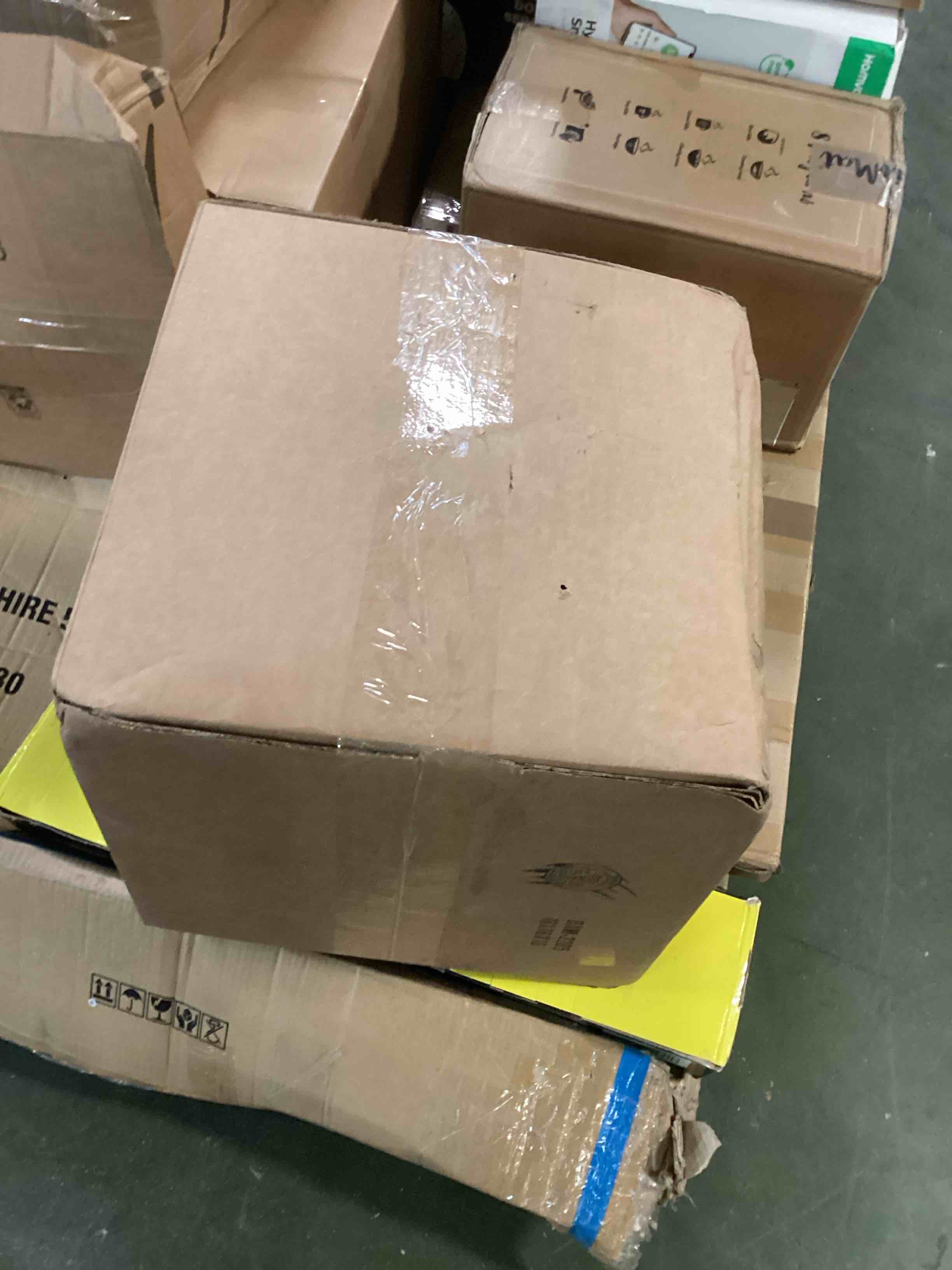 https://s3.amazonaws.com/lotting-images-prod/bidfta/BLU6339487_1711807681399.jpeg