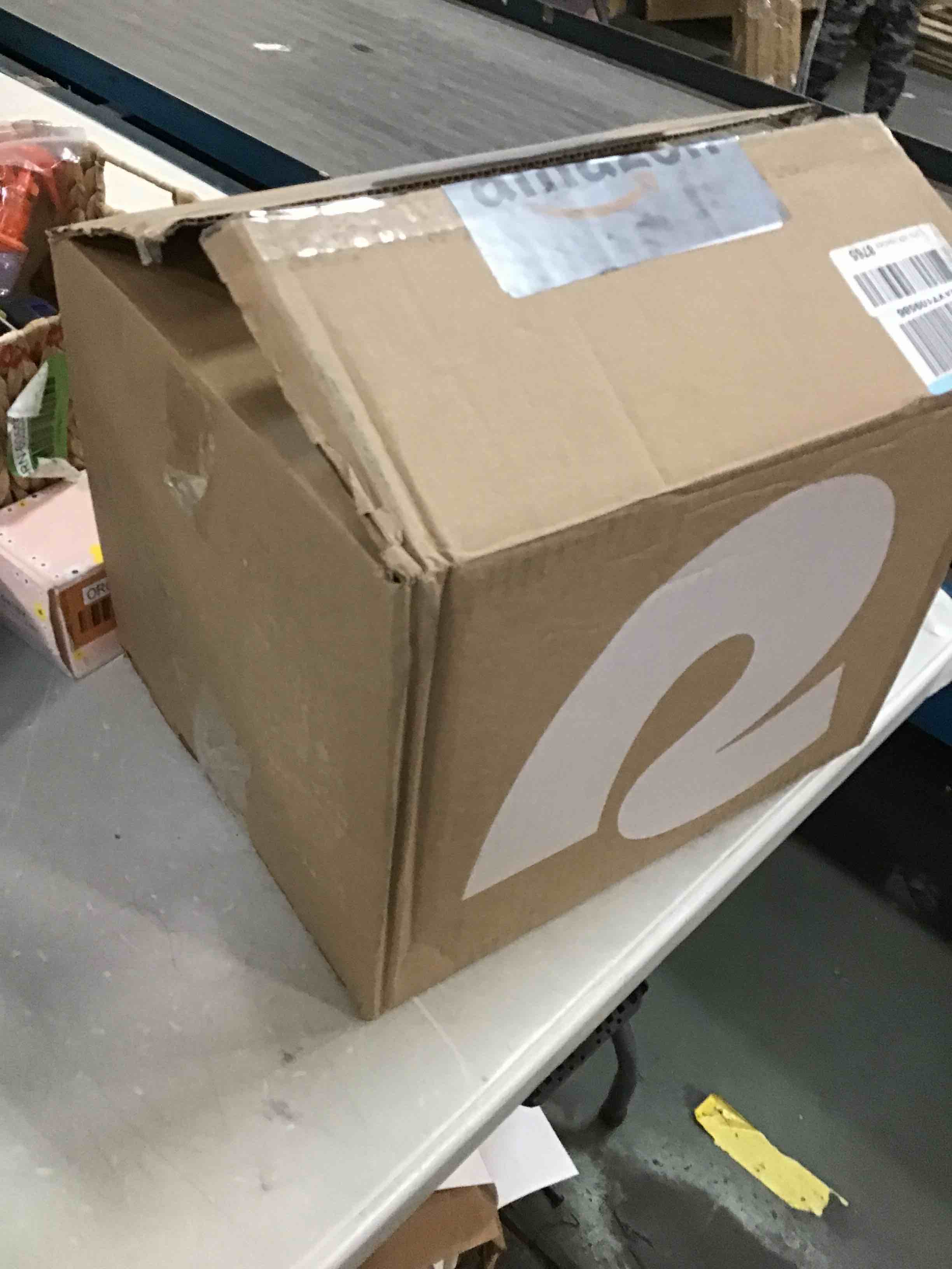 https://s3.amazonaws.com/lotting-images-prod/bidfta/BLU6339665_1712238393957.jpeg