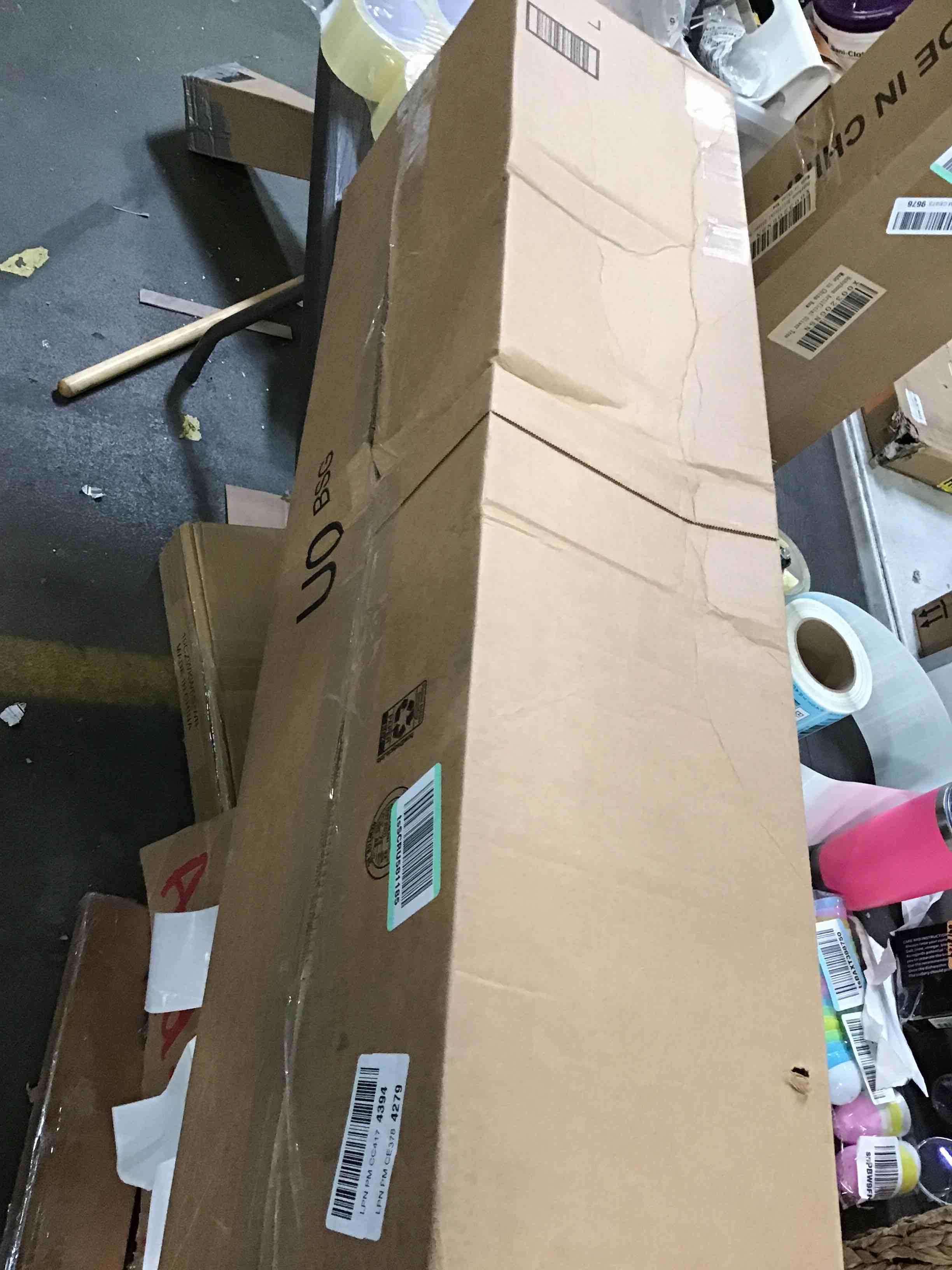 https://s3.amazonaws.com/lotting-images-prod/bidfta/BLU6340048_1712586038536.jpeg