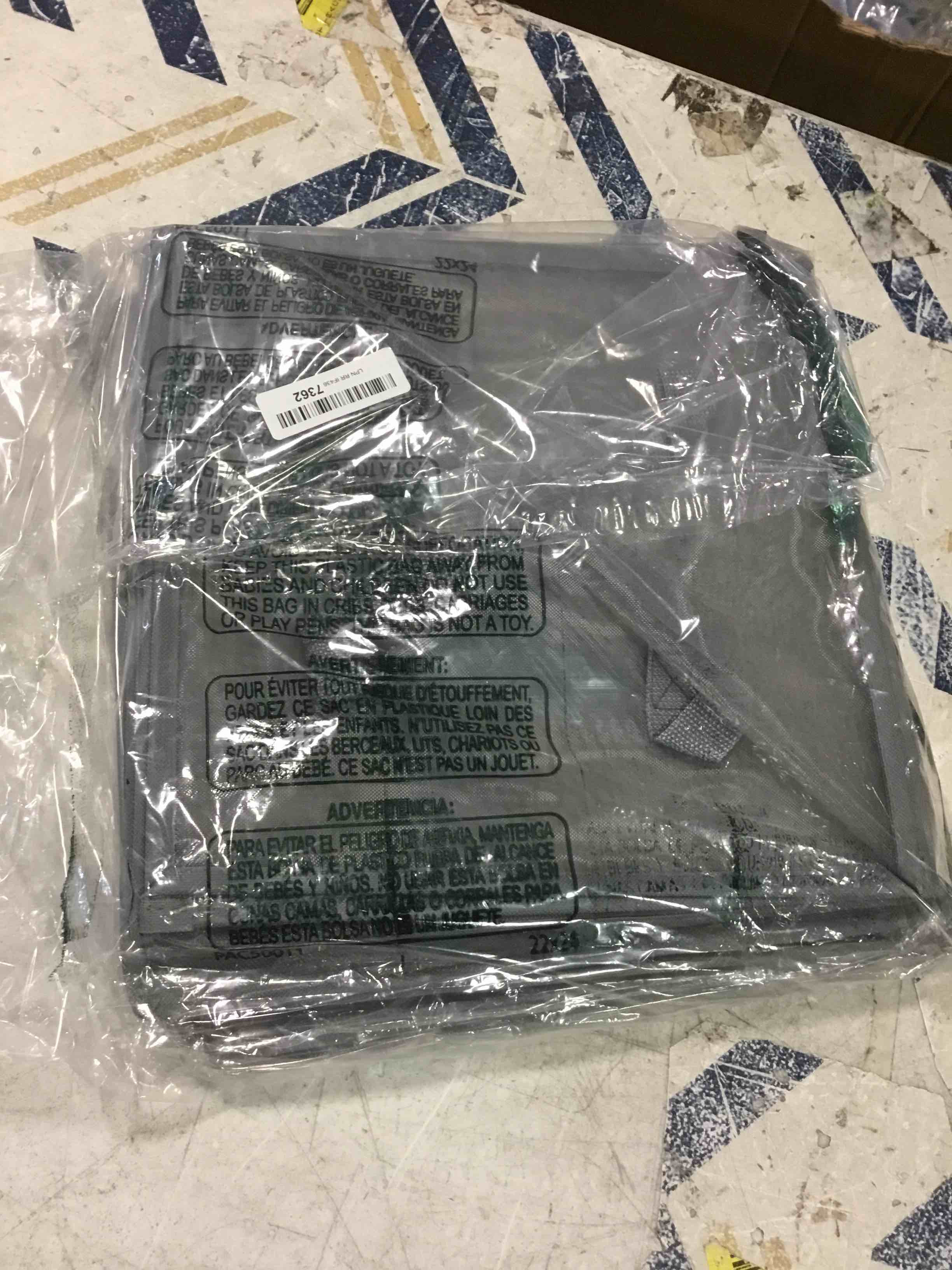 https://s3.amazonaws.com/lotting-images-prod/bidfta/BLU6342270_1713816545441.jpeg