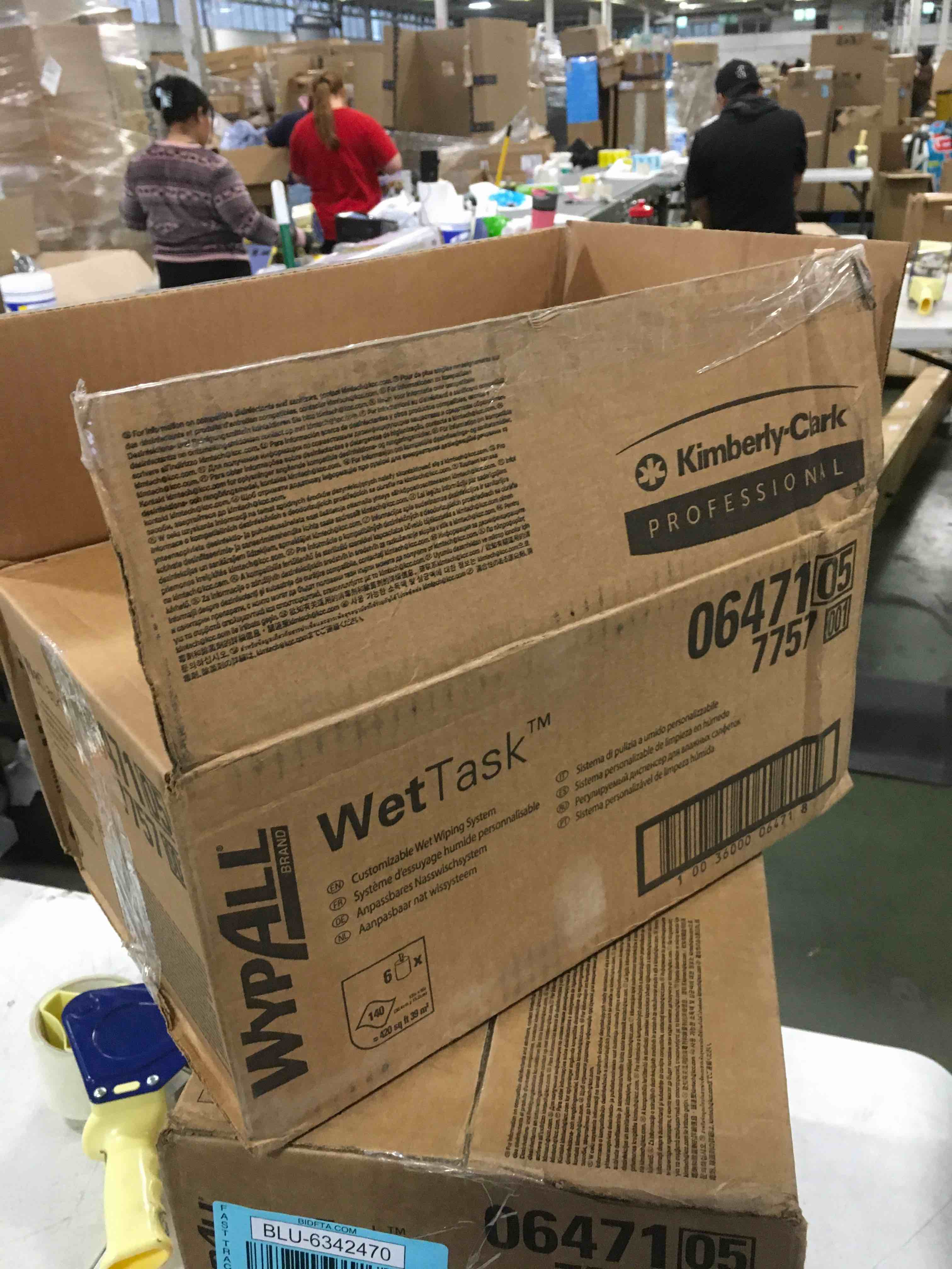 https://s3.amazonaws.com/lotting-images-prod/bidfta/BLU6342470_1711977543714.jpeg