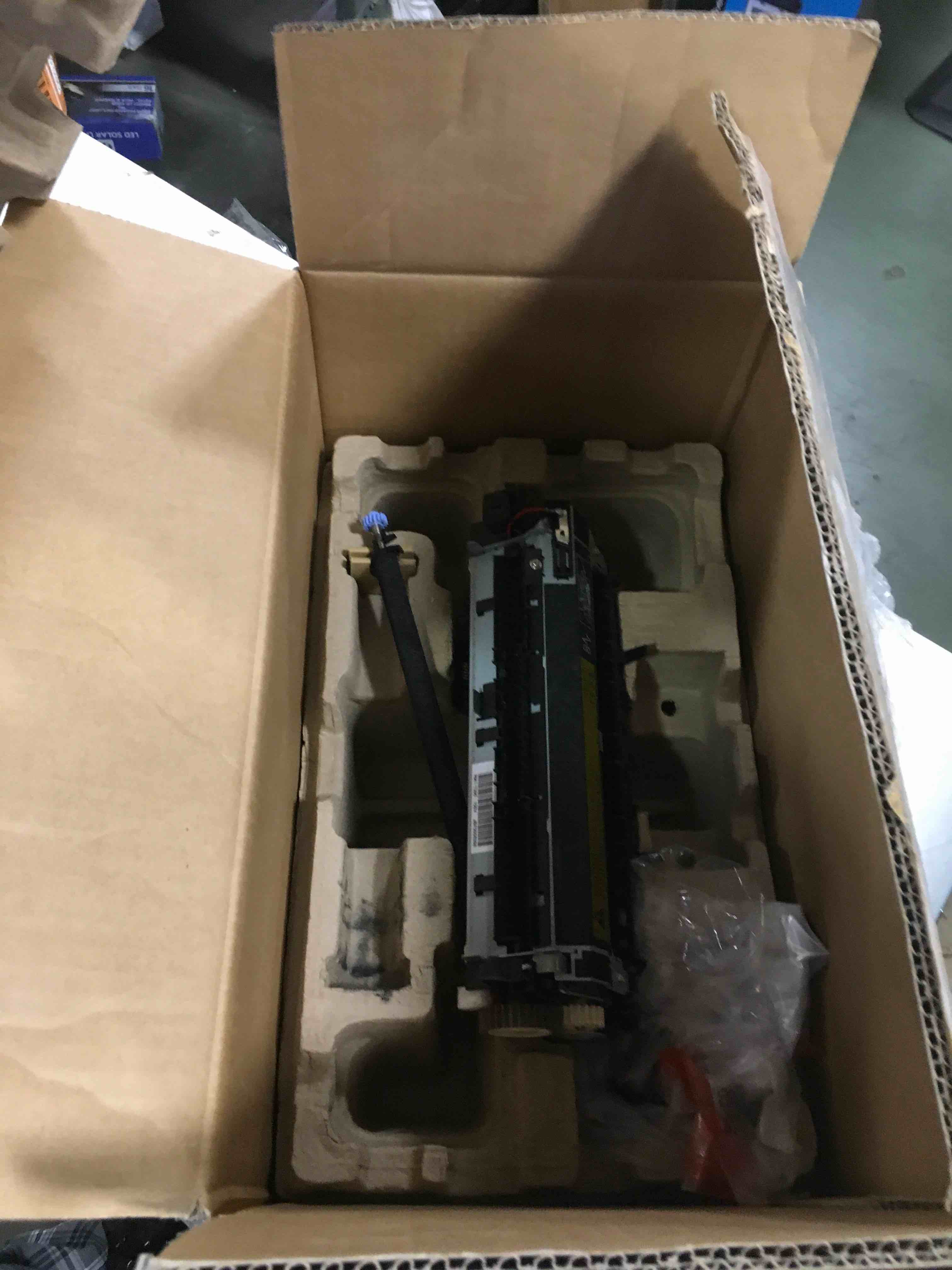 https://s3.amazonaws.com/lotting-images-prod/bidfta/BLU6342473_1711977918214.jpeg