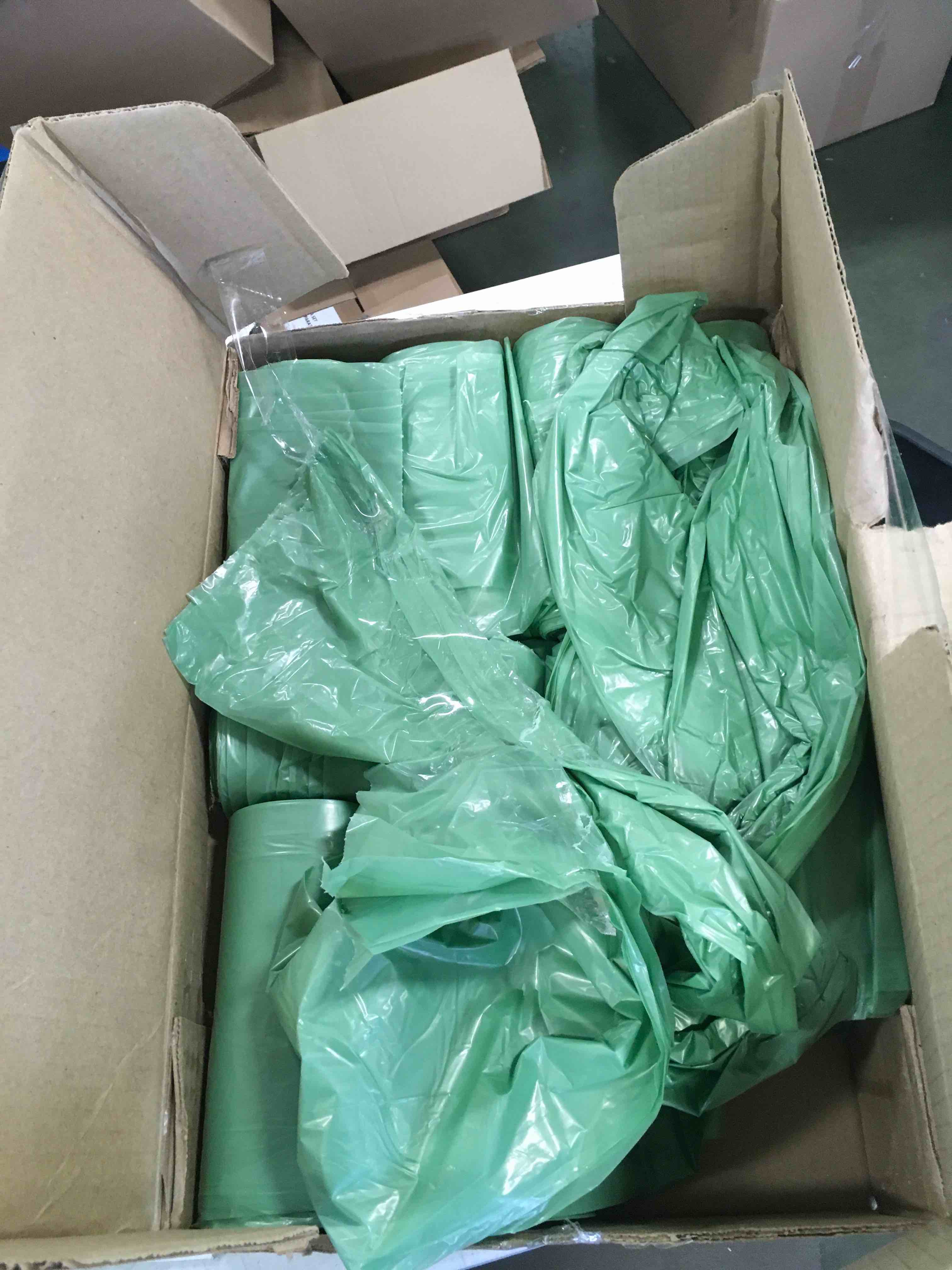 https://s3.amazonaws.com/lotting-images-prod/bidfta/BLU6342489_1711982682372.jpeg