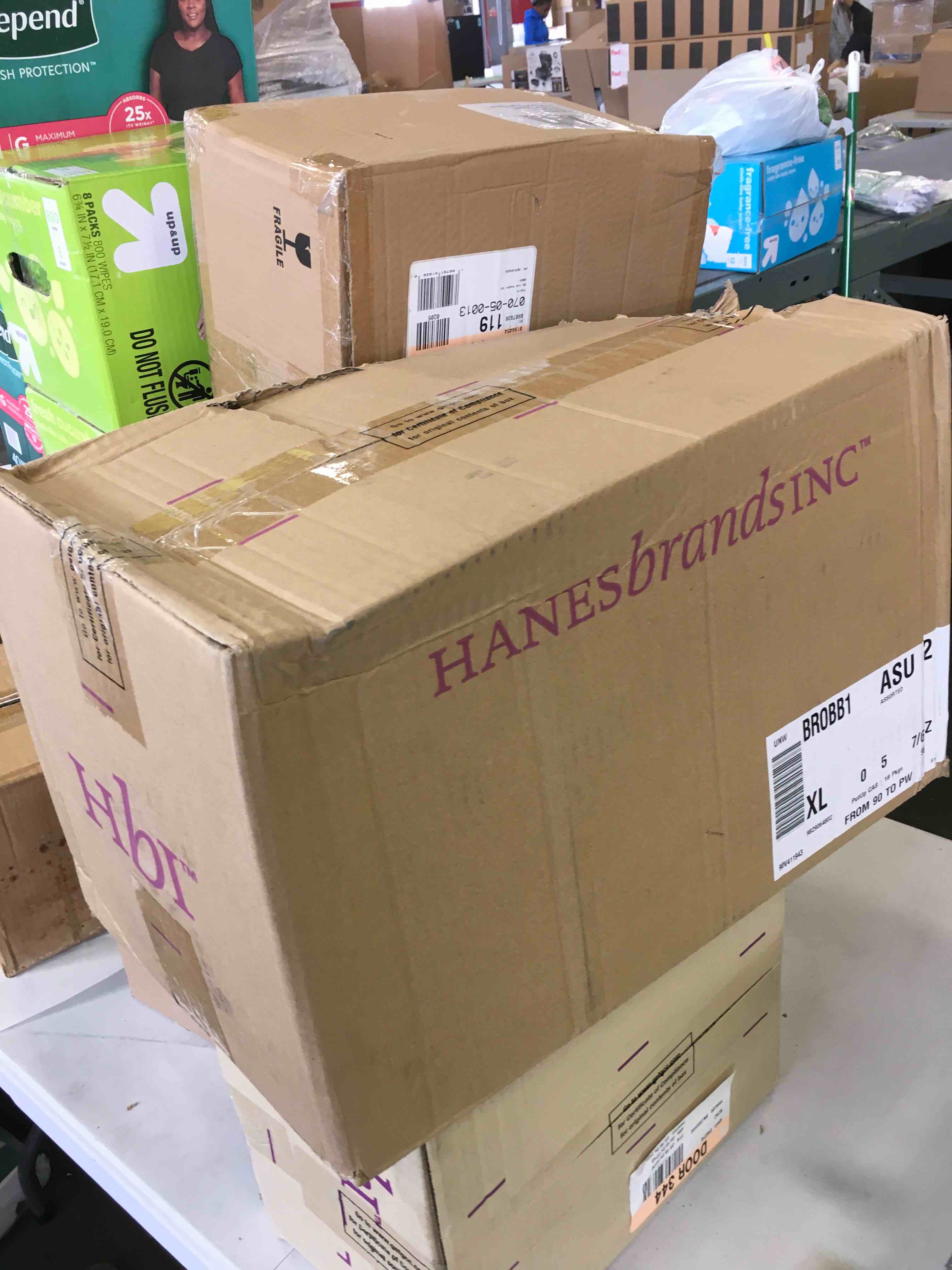 https://s3.amazonaws.com/lotting-images-prod/bidfta/BLU6342559_1711998577363.jpeg