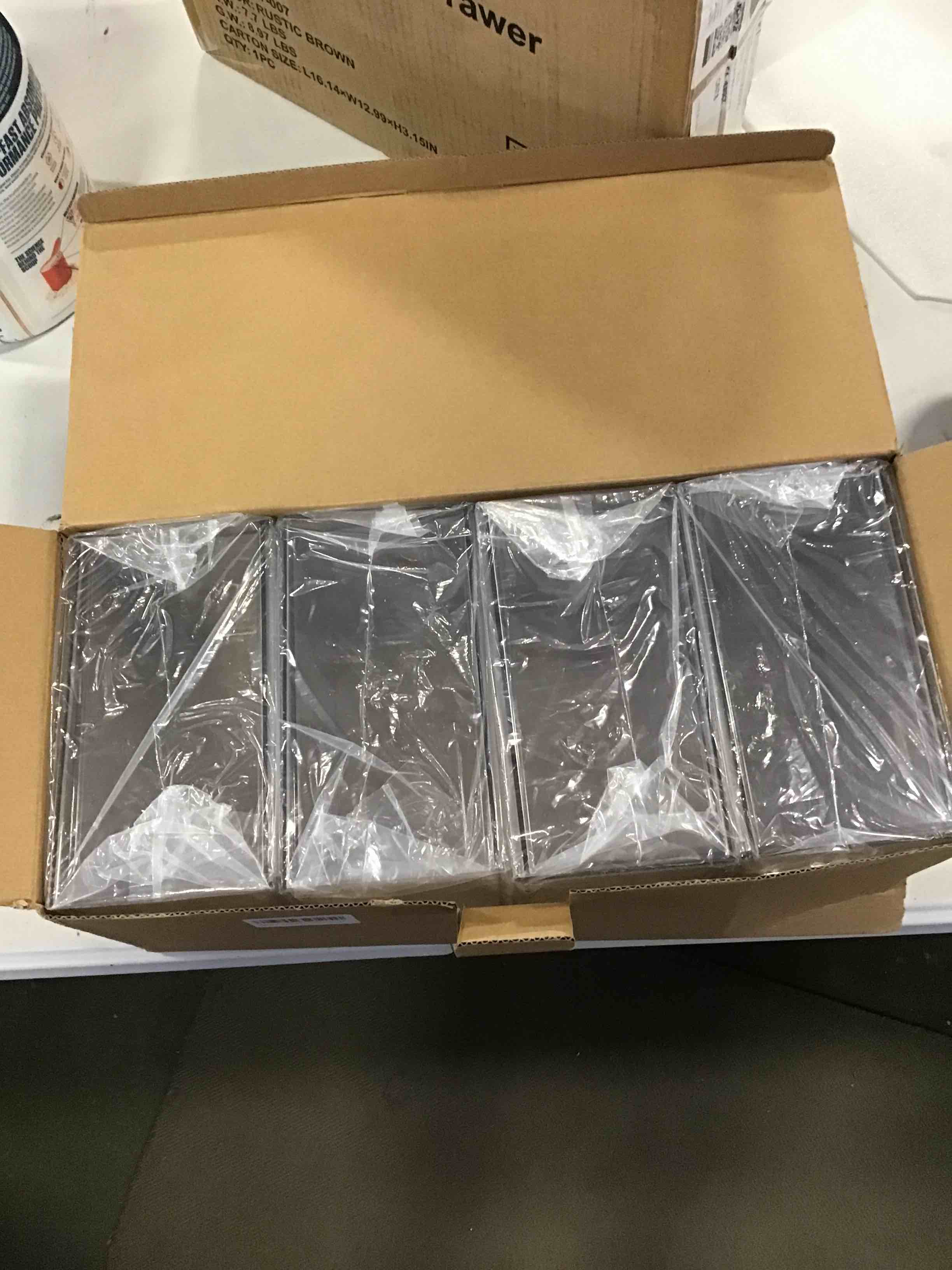 https://s3.amazonaws.com/lotting-images-prod/bidfta/BLU6342726_1712146131507.jpeg