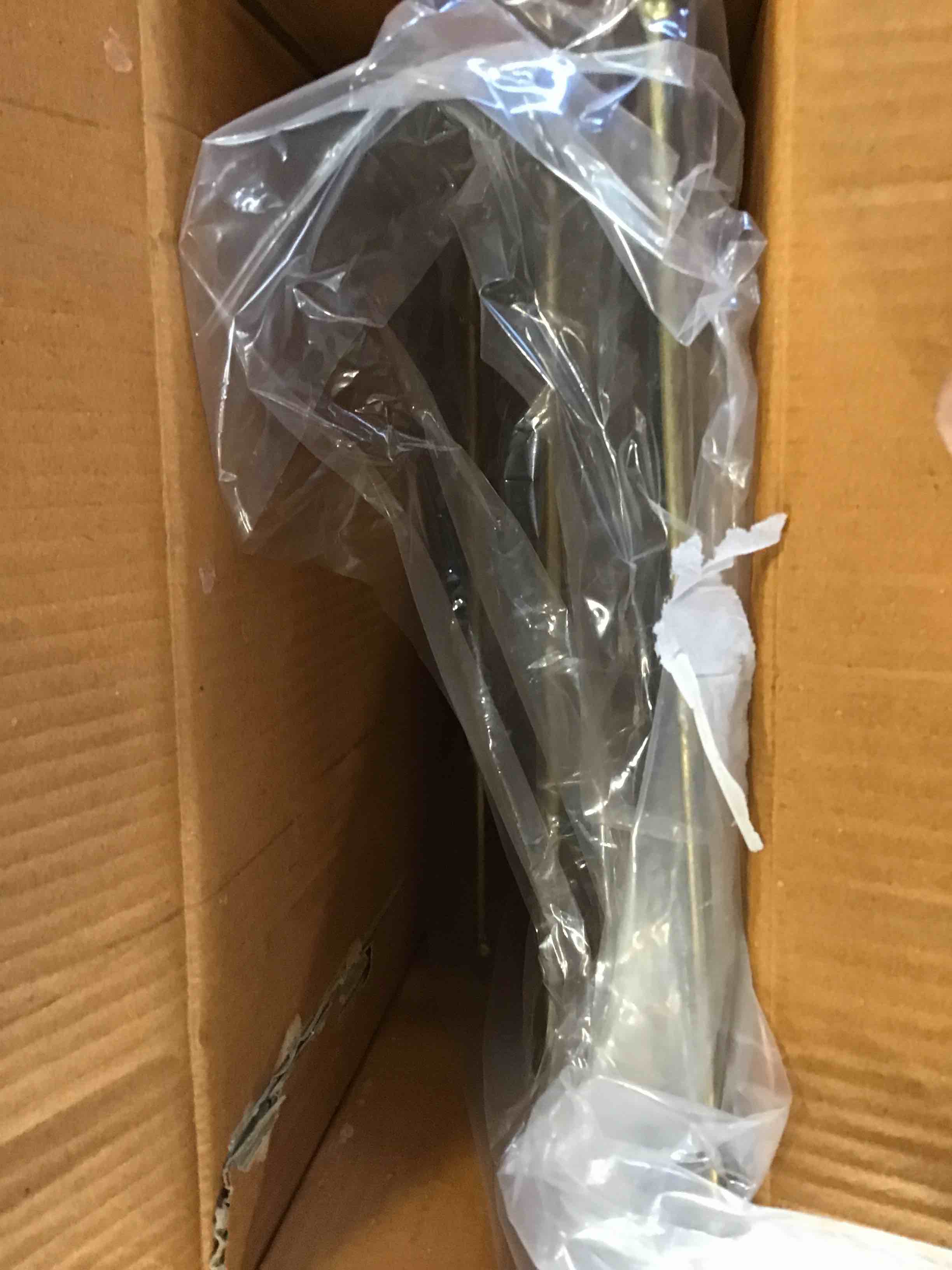 https://s3.amazonaws.com/lotting-images-prod/bidfta/BLU6343017_1712579349363.jpeg