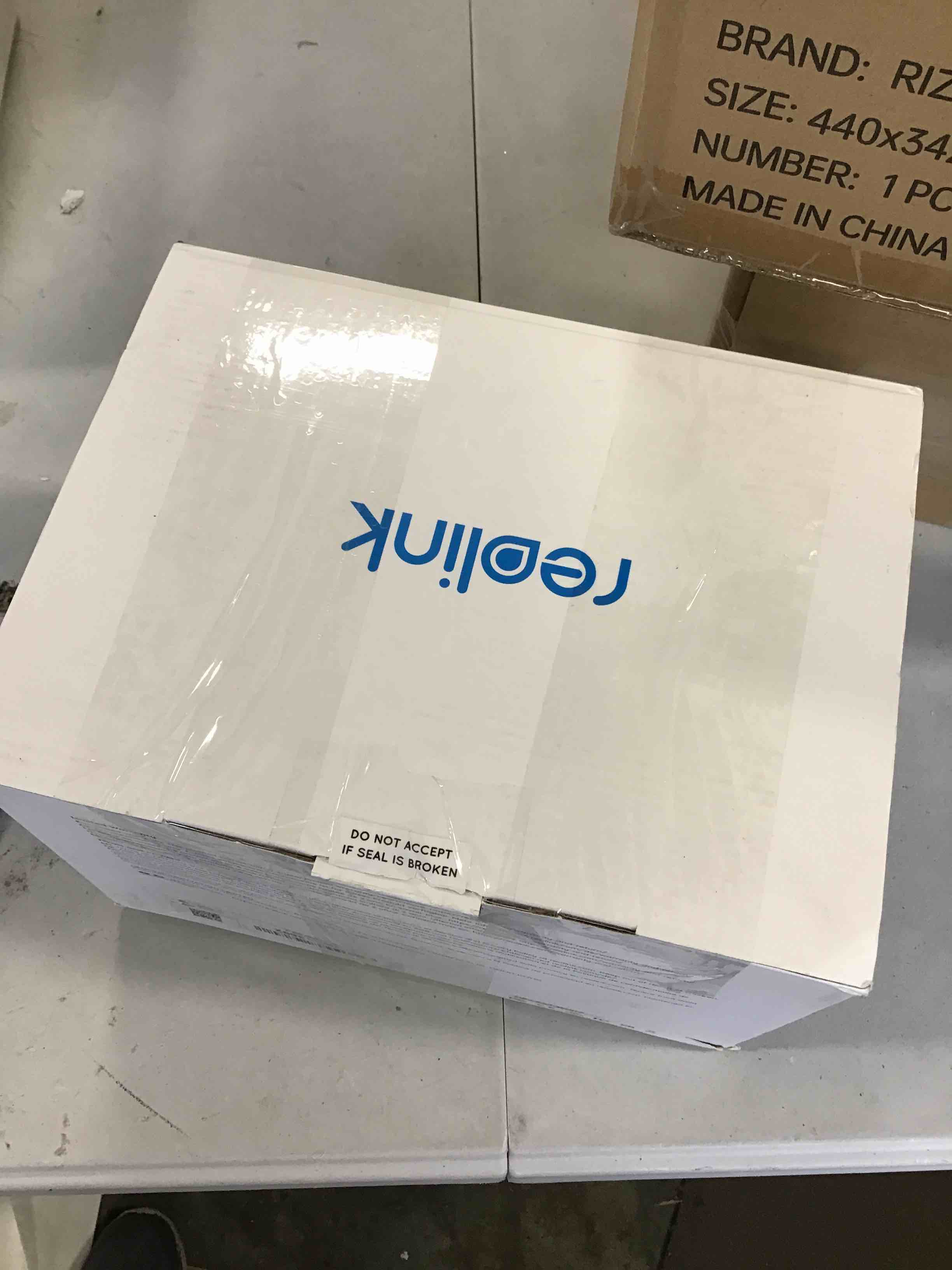 https://s3.amazonaws.com/lotting-images-prod/bidfta/BLU6343805_1712854282862.jpeg