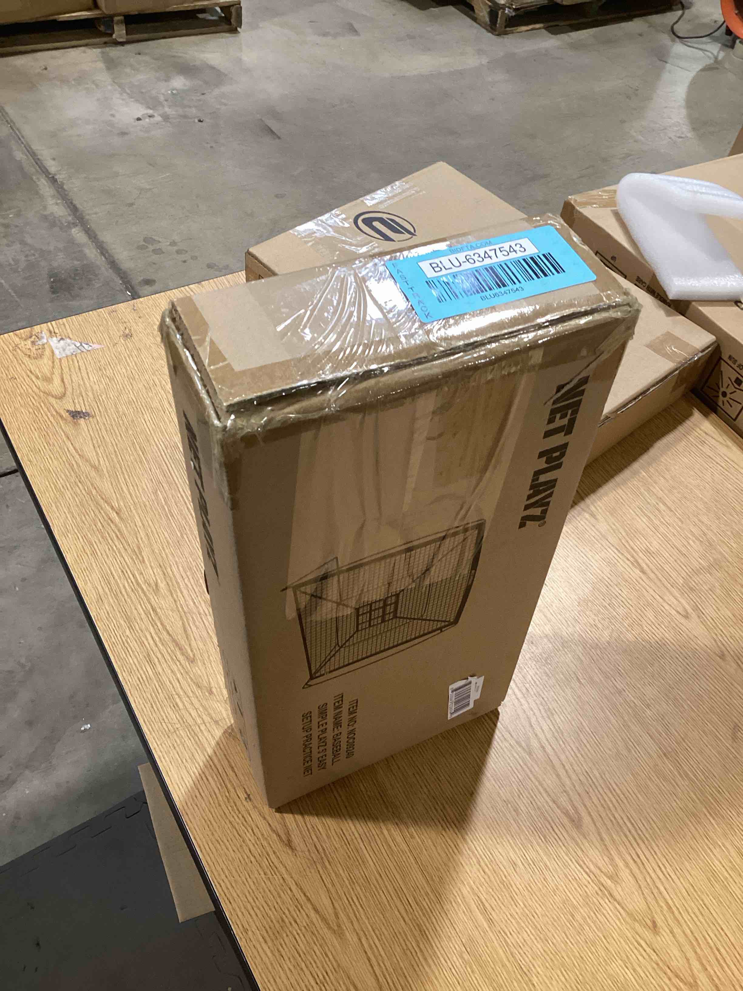 https://s3.amazonaws.com/lotting-images-prod/bidfta/BLU6347543_1718972575859.jpeg