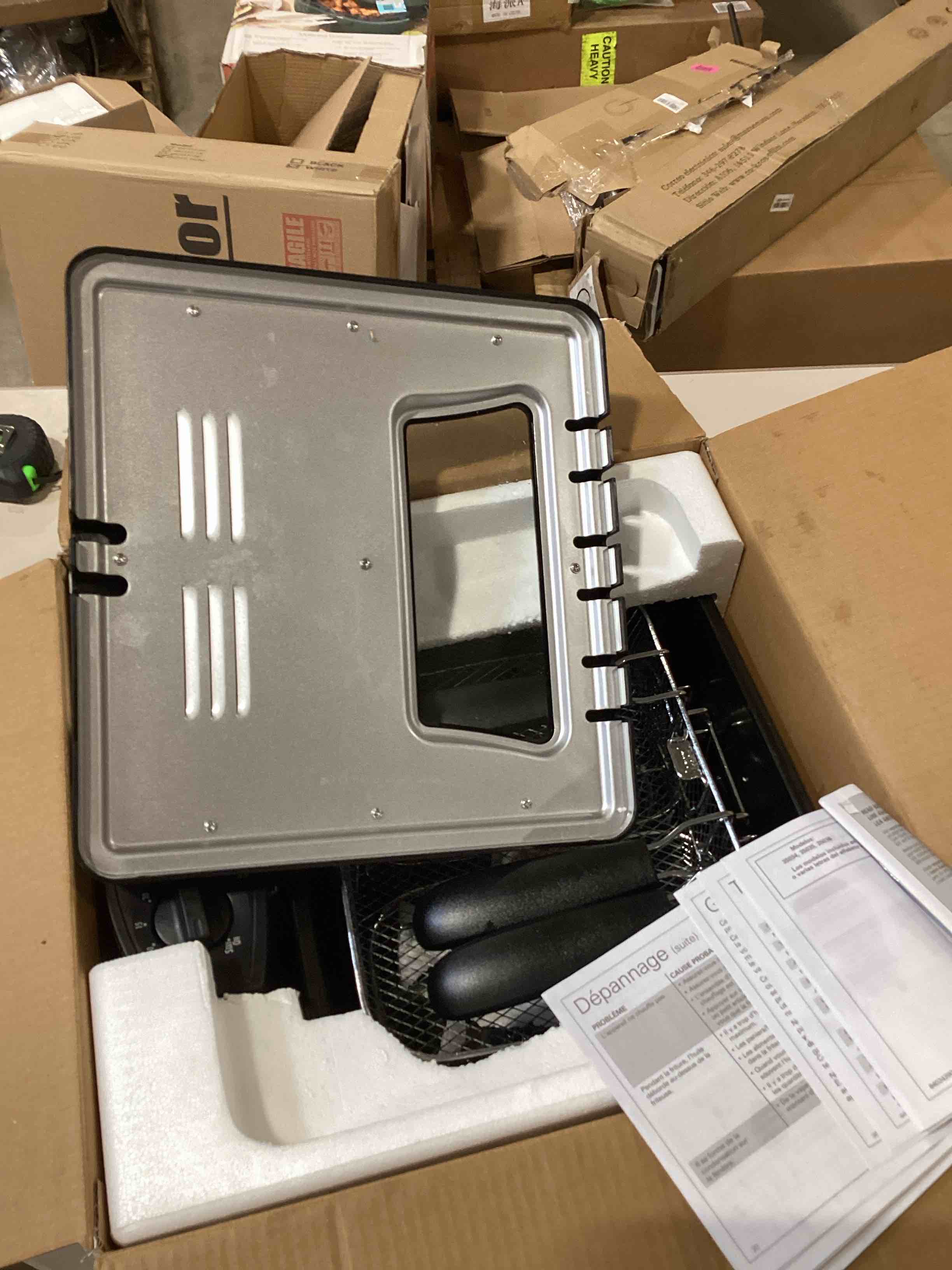 https://s3.amazonaws.com/lotting-images-prod/bidfta/BLU6348962_1715867580714.jpeg