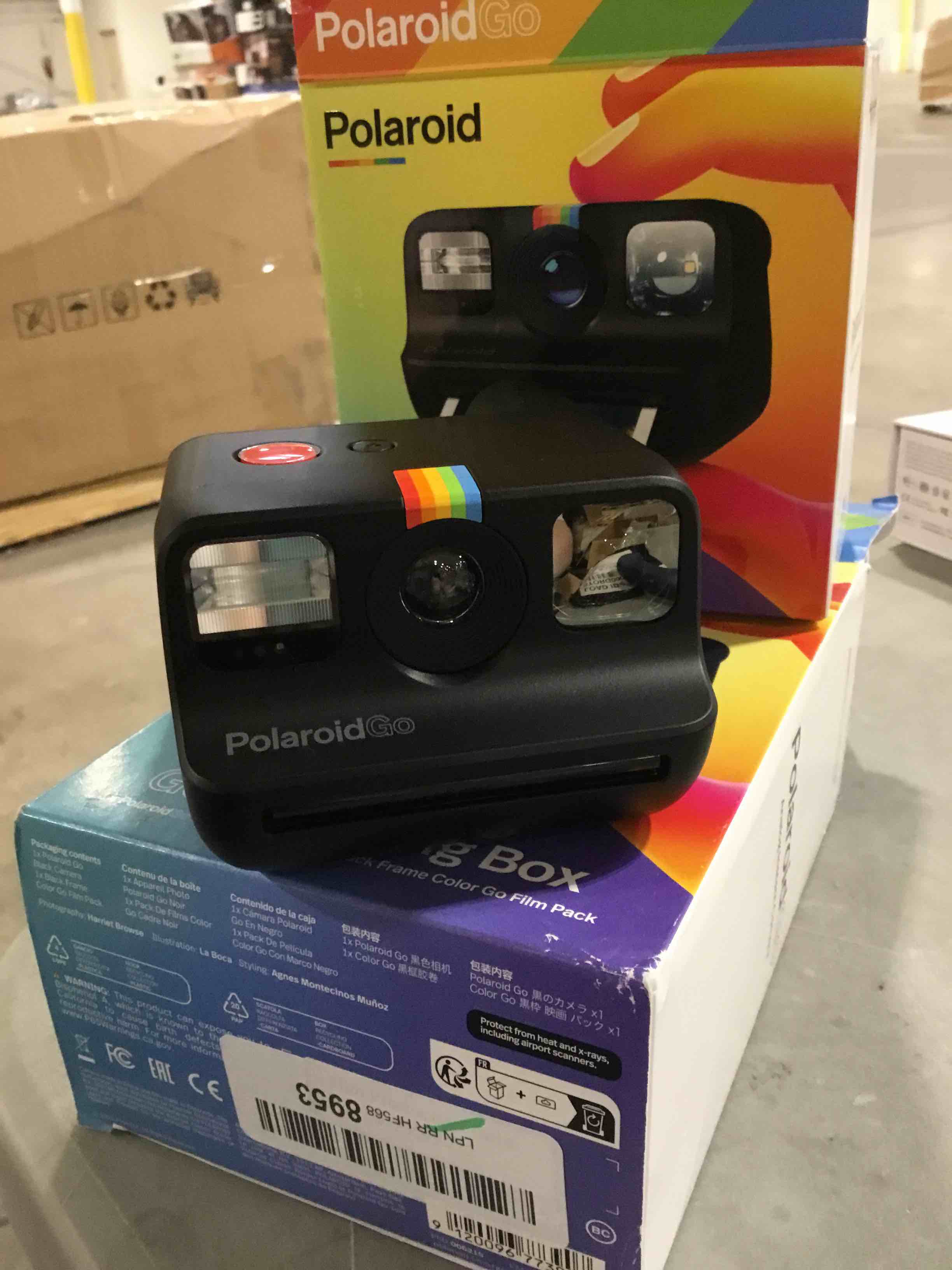 https://s3.amazonaws.com/lotting-images-prod/bidfta/BLU6349202_1715962961327.jpeg