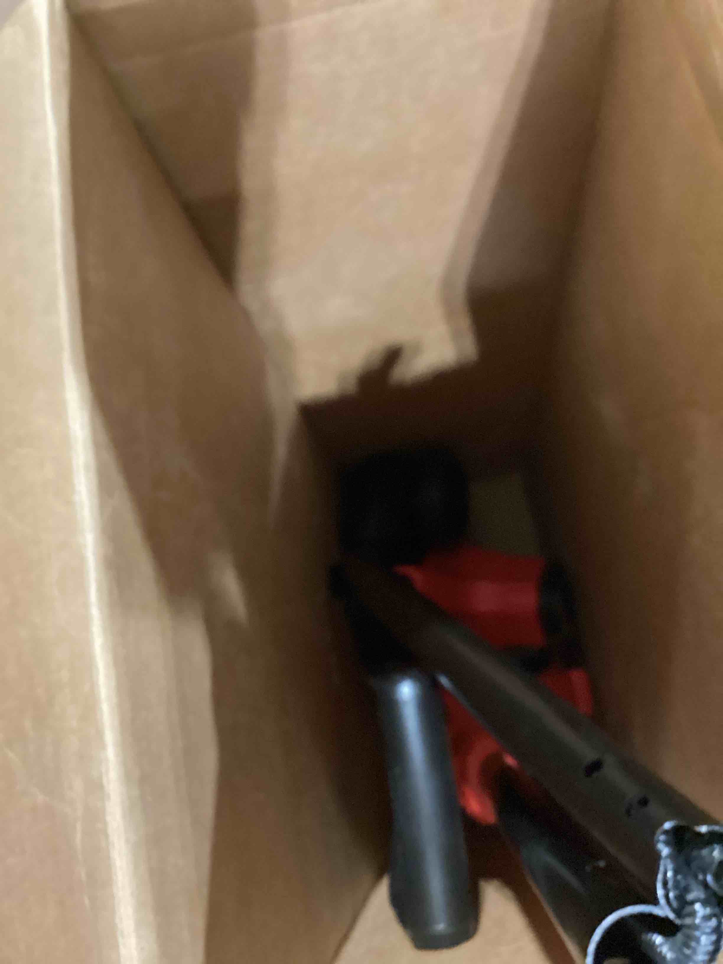 https://s3.amazonaws.com/lotting-images-prod/bidfta/BLU6349226_1715971635523.jpeg