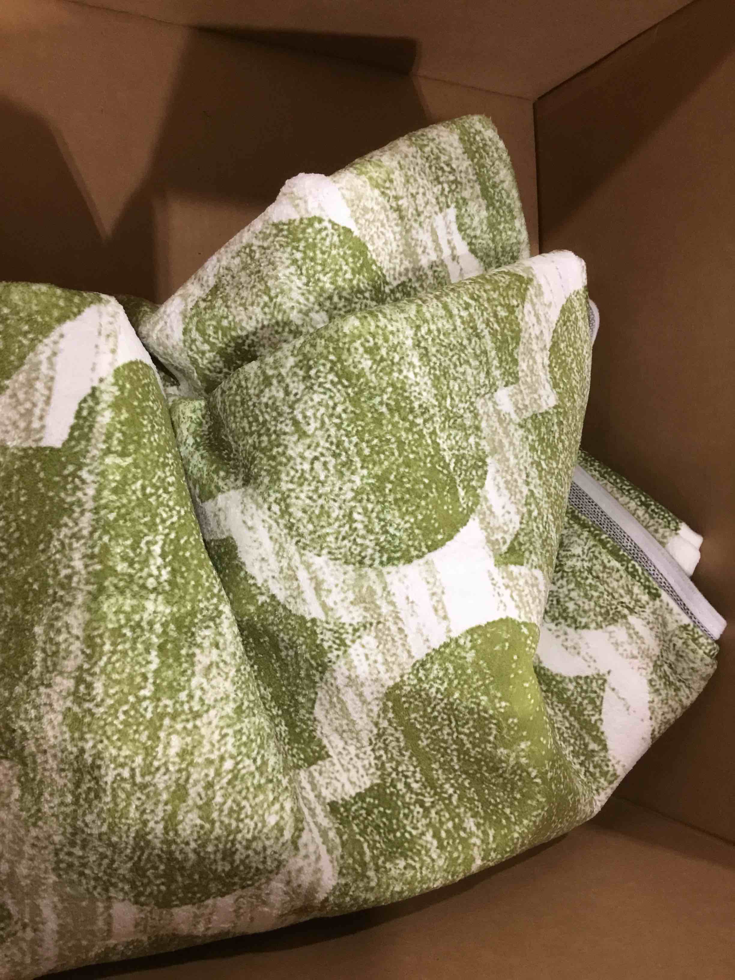 https://s3.amazonaws.com/lotting-images-prod/bidfta/BLU6349230_1716030566221.jpeg