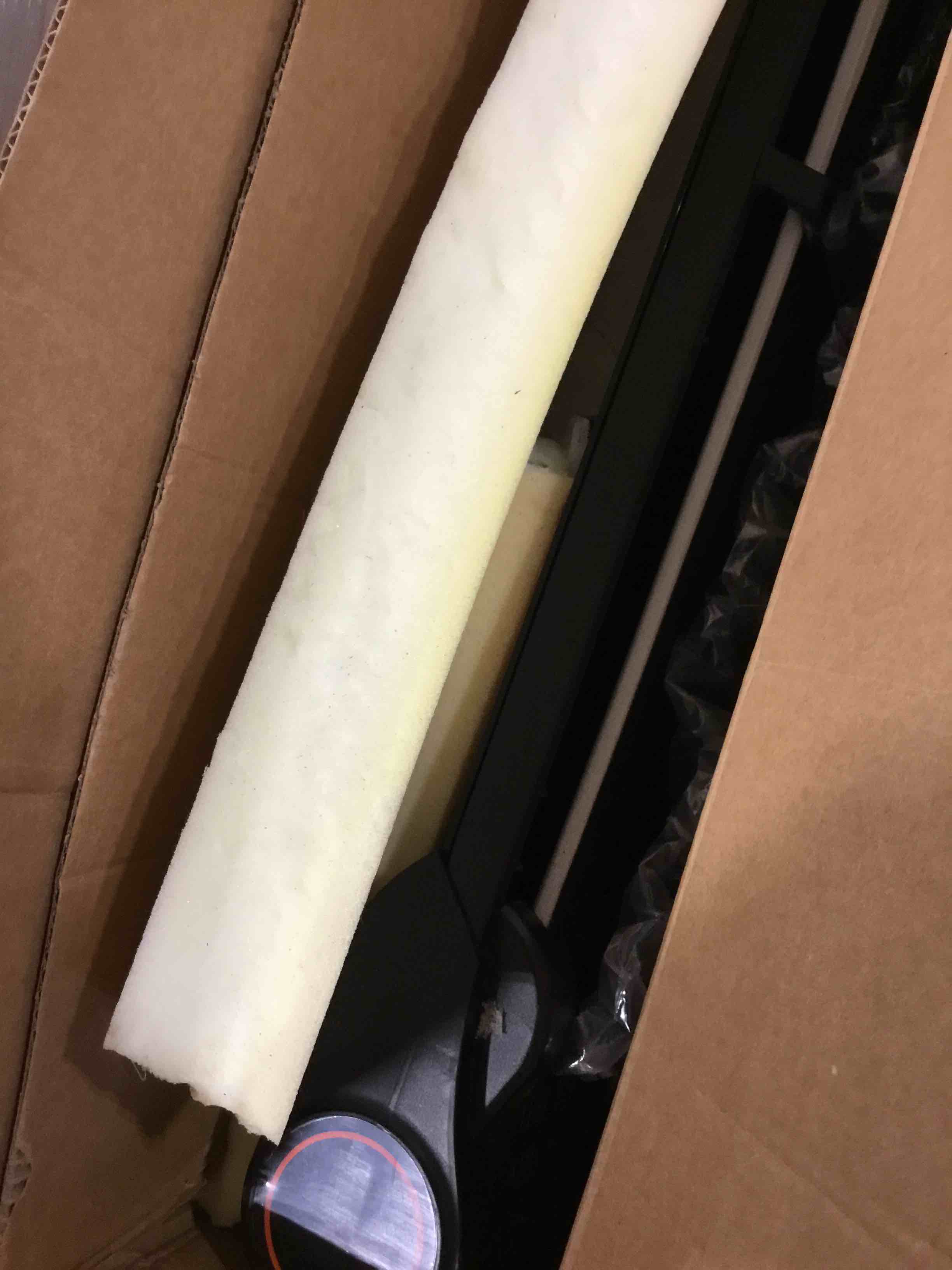 https://s3.amazonaws.com/lotting-images-prod/bidfta/BLU6349244_1716036641361.jpeg