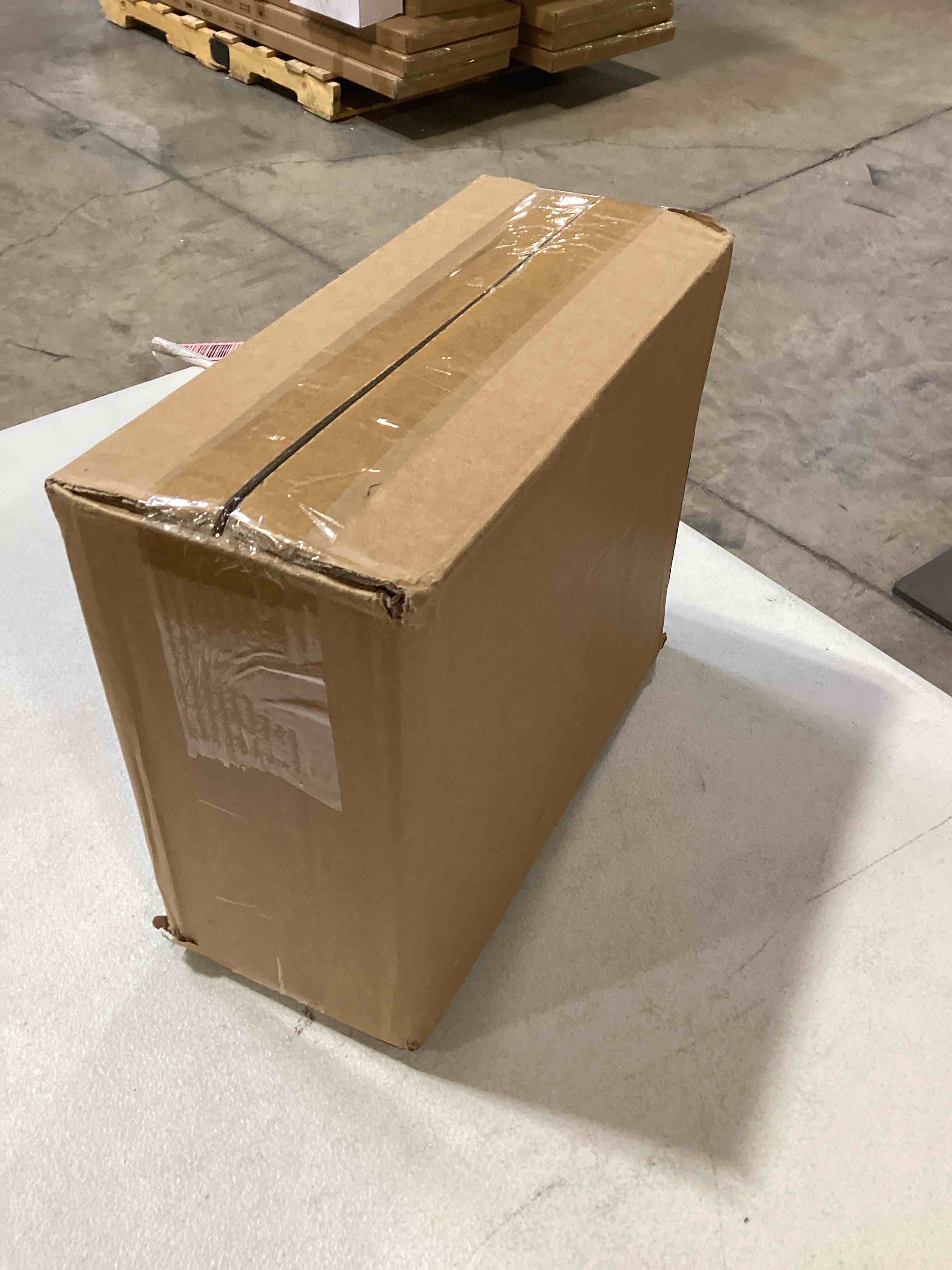 https://s3.amazonaws.com/lotting-images-prod/bidfta/BLU6349882_1717073380881.jpeg