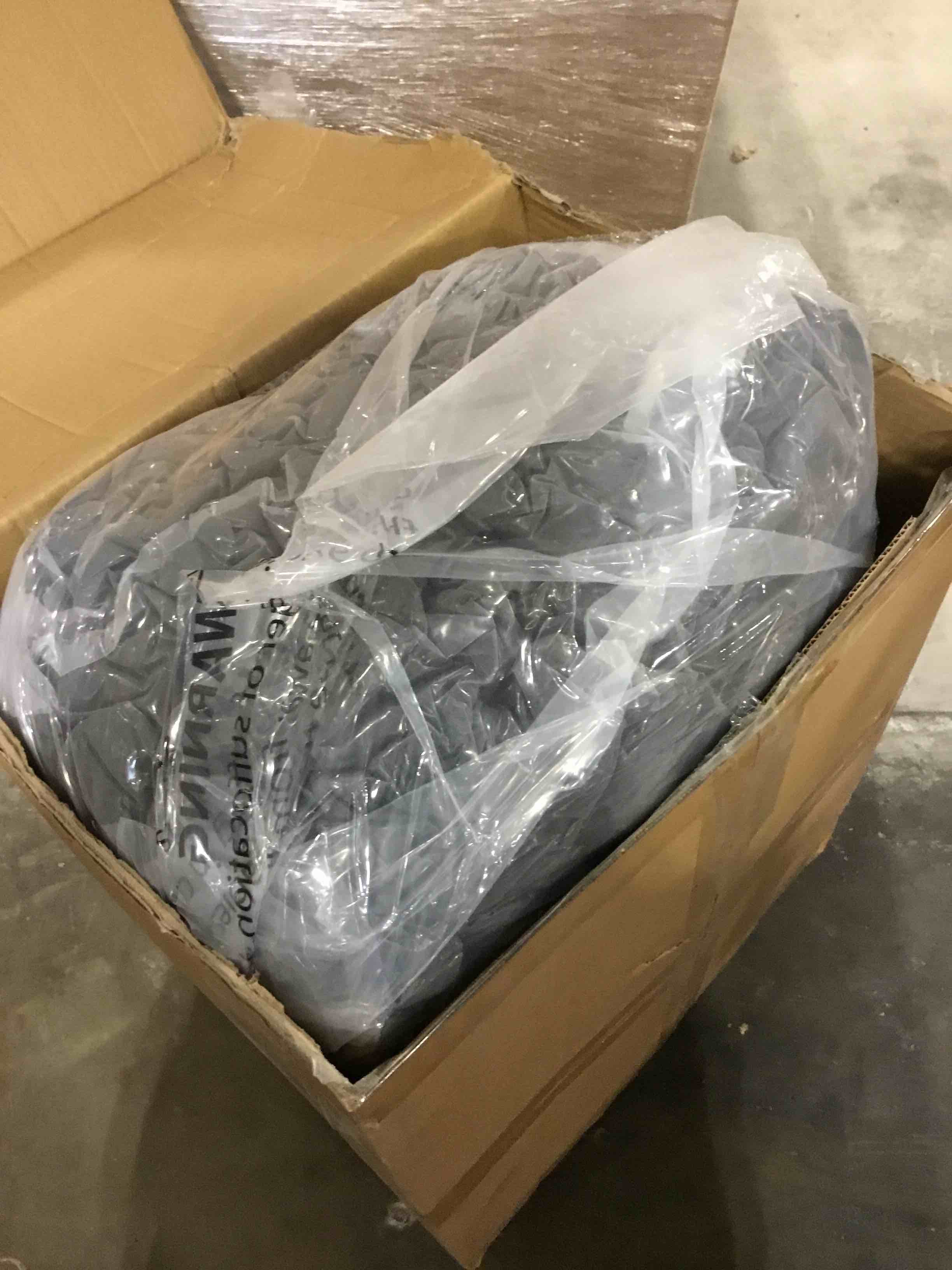 https://s3.amazonaws.com/lotting-images-prod/bidfta/BLU6350108_1718978623268.jpeg