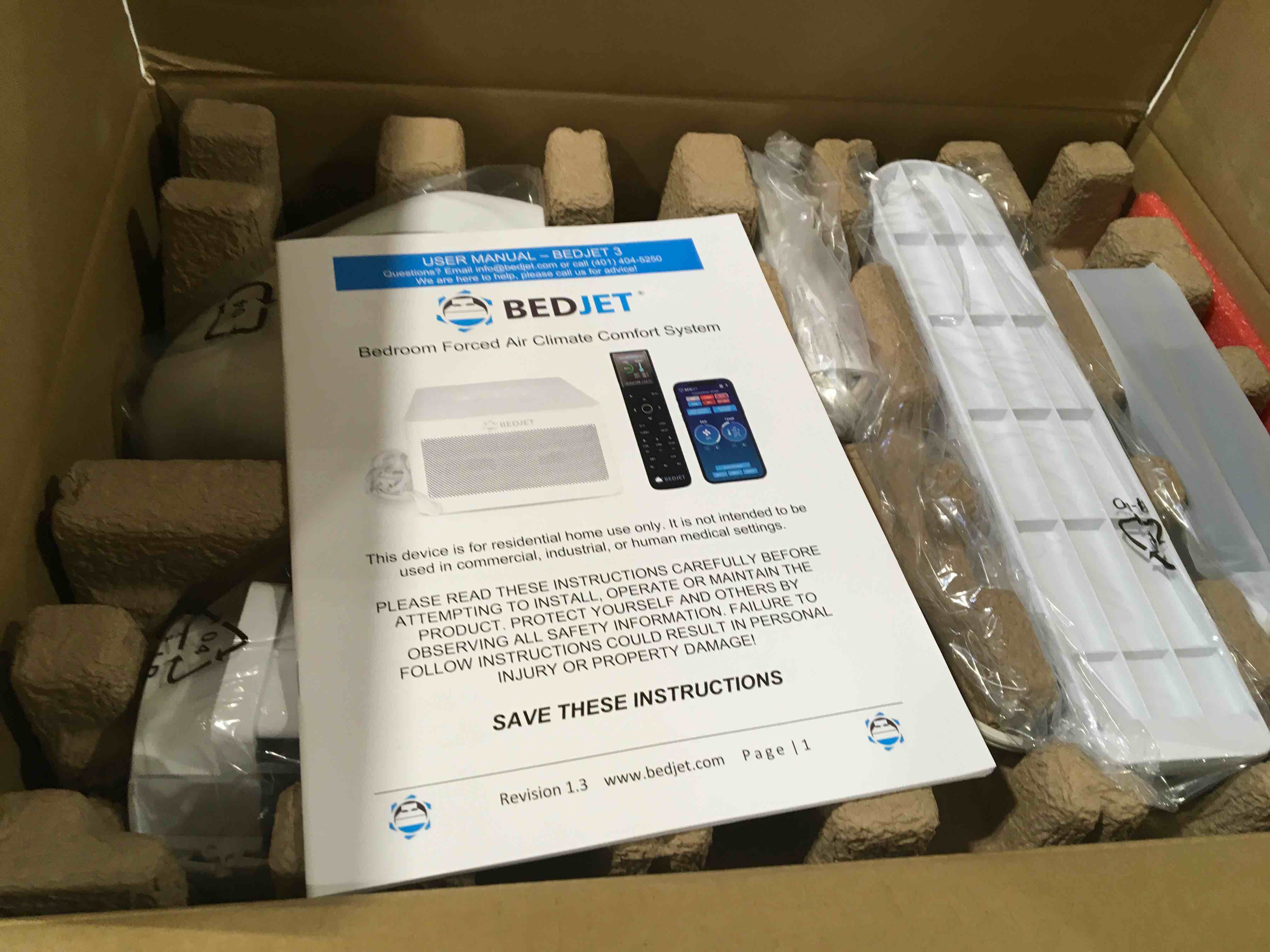 https://s3.amazonaws.com/lotting-images-prod/bidfta/BLU6350146_1719231716215.jpeg