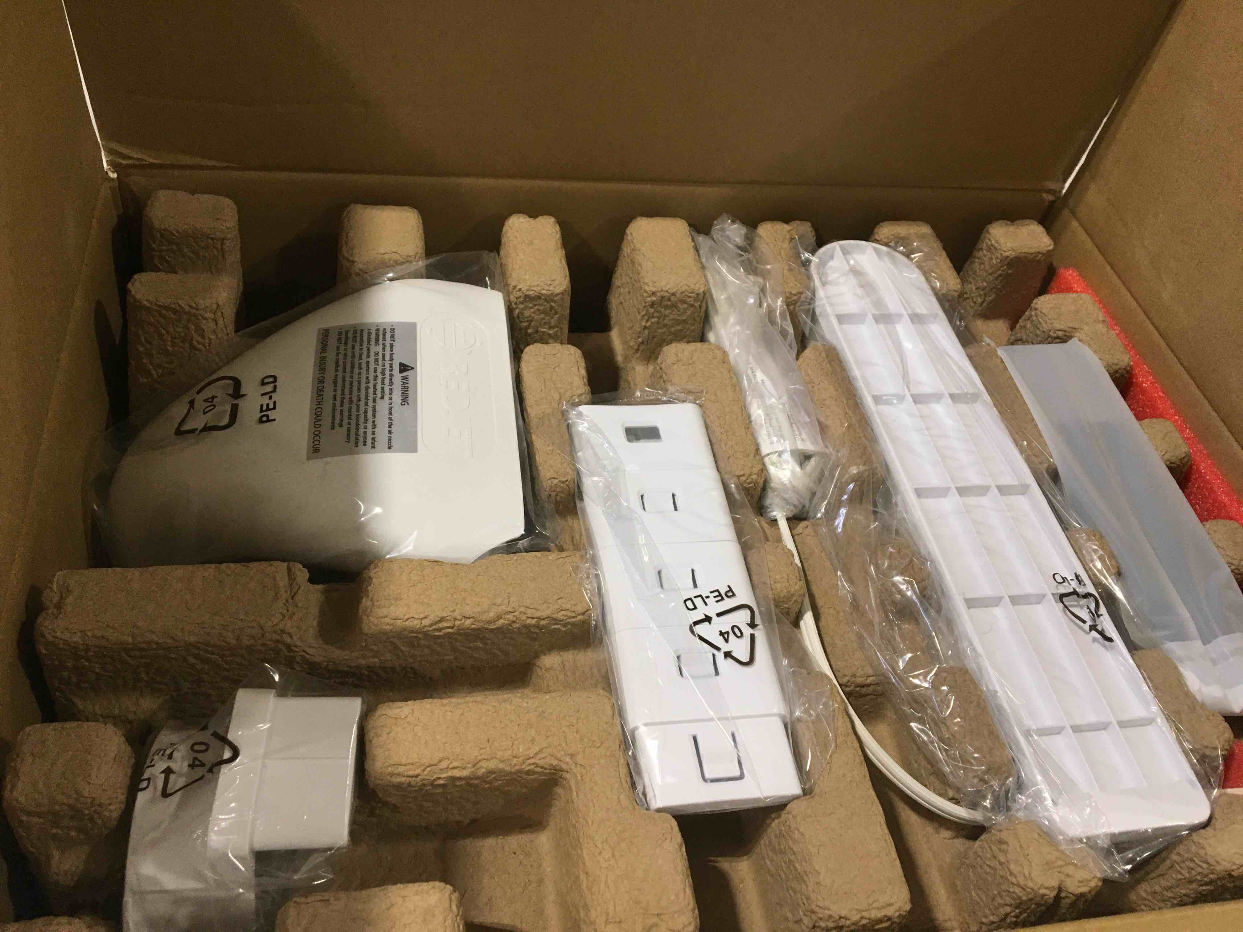 https://s3.amazonaws.com/lotting-images-prod/bidfta/BLU6350146_1719231732849.jpeg