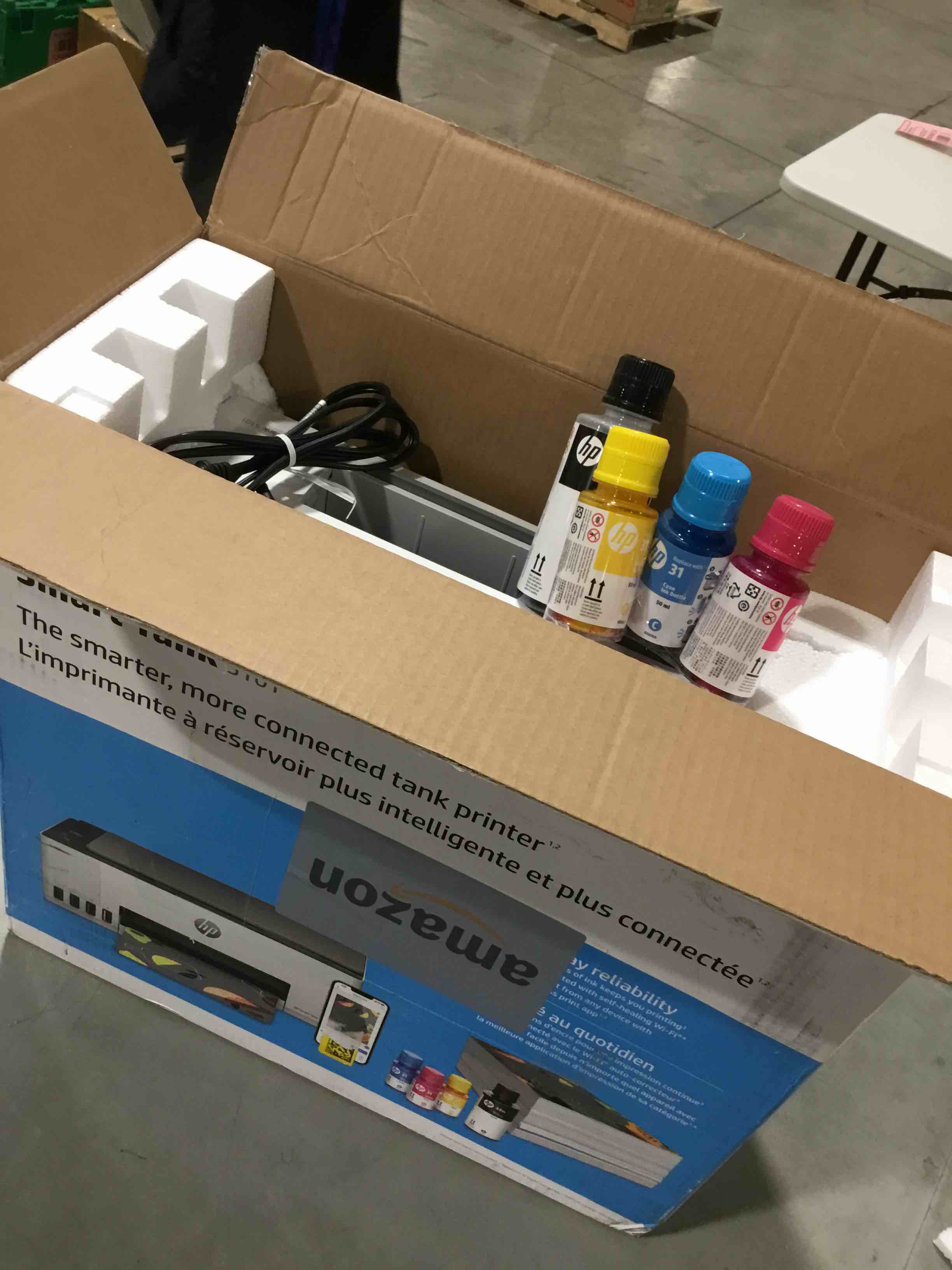 https://s3.amazonaws.com/lotting-images-prod/bidfta/BLU6351454_1714483035760.jpeg