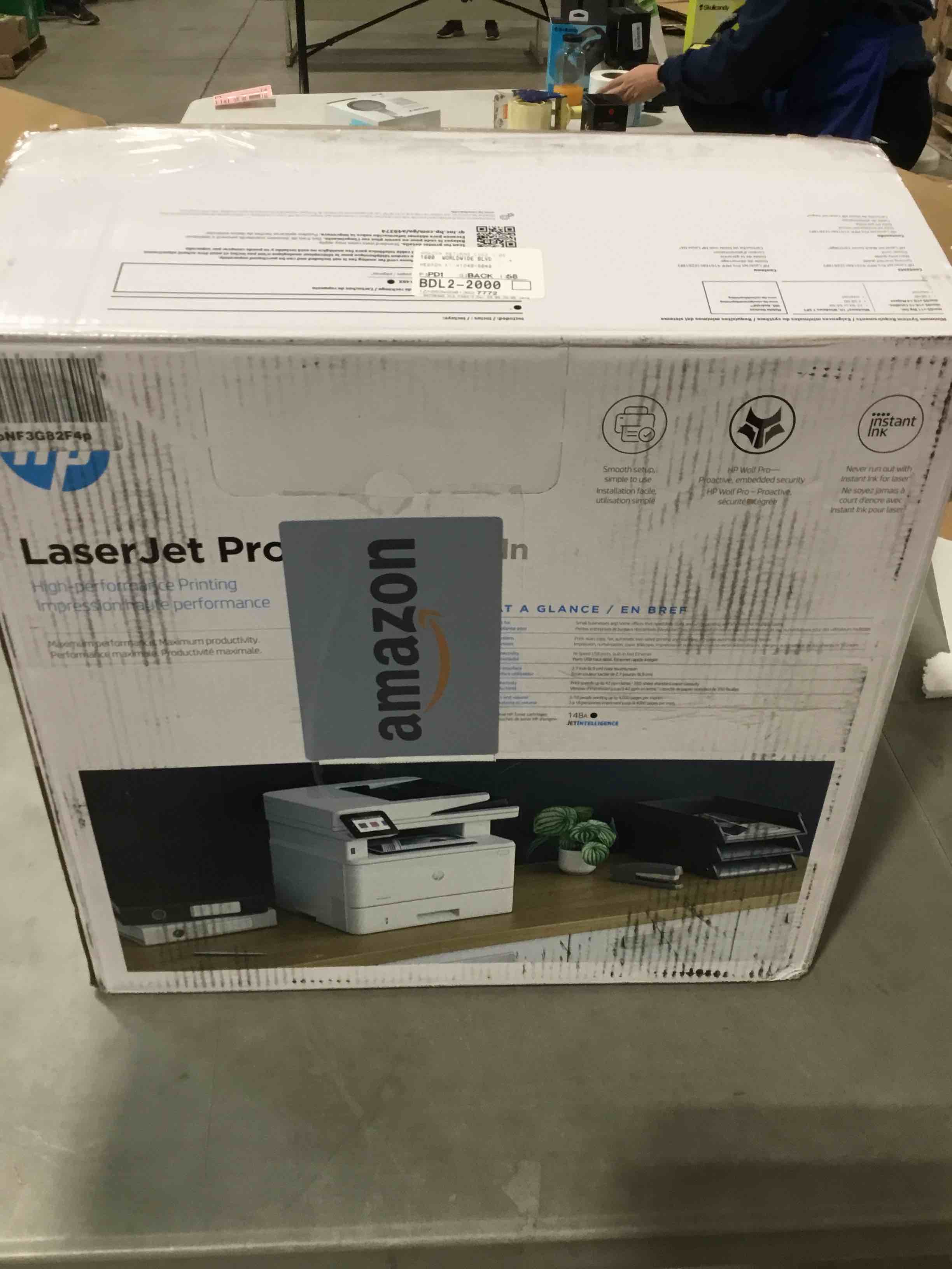 https://s3.amazonaws.com/lotting-images-prod/bidfta/BLU6351457_1714485552112.jpeg