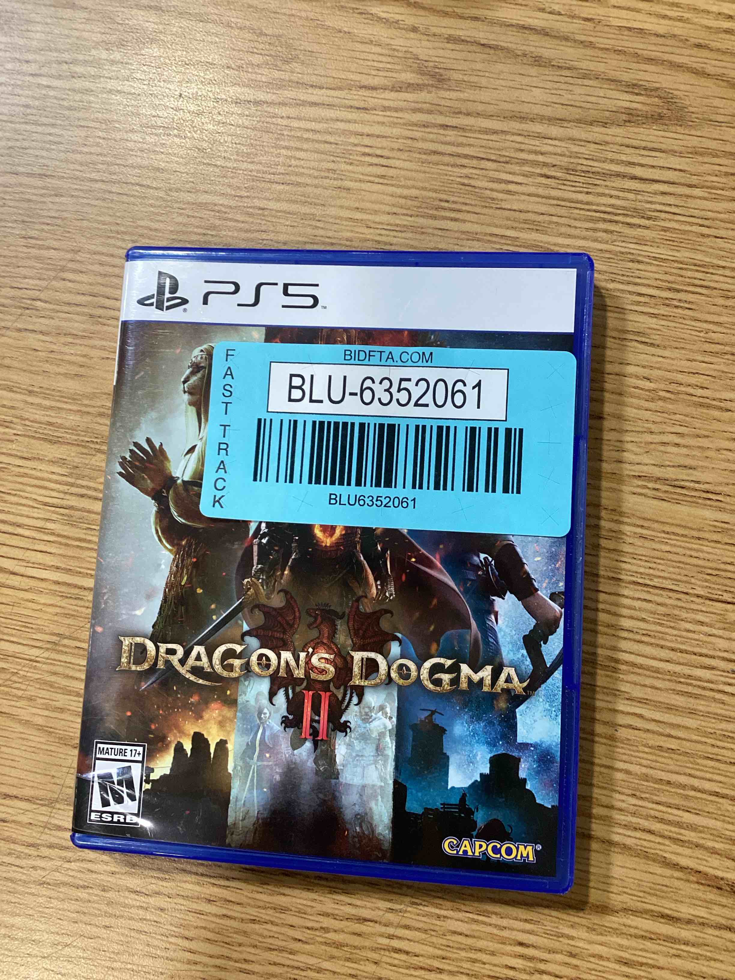 https://s3.amazonaws.com/lotting-images-prod/bidfta/BLU6352061_1717700325768.jpeg