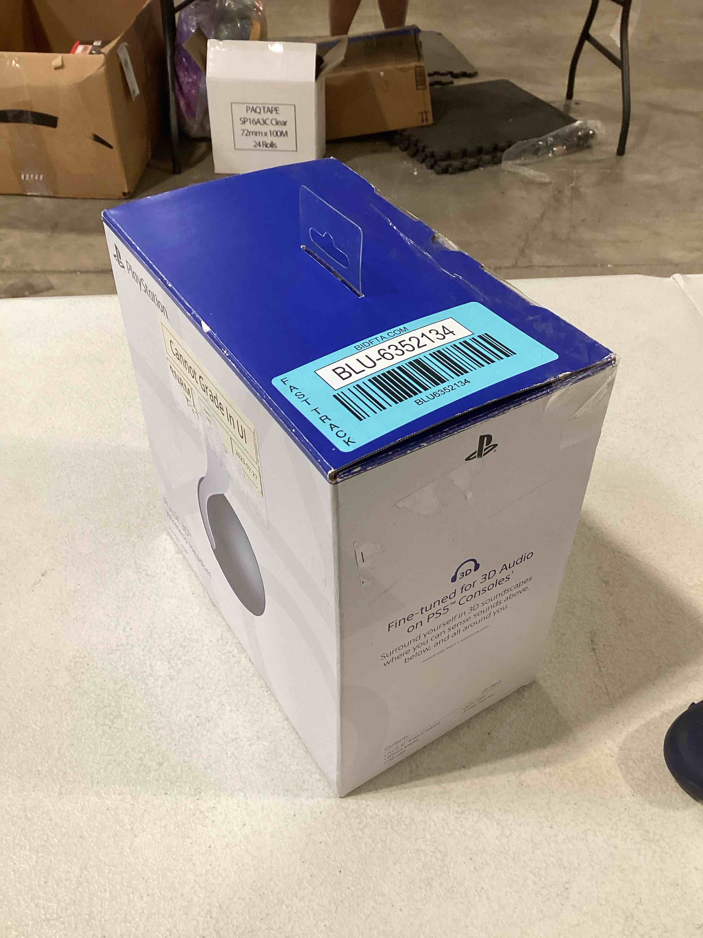 https://s3.amazonaws.com/lotting-images-prod/bidfta/BLU6352134_1717783508478.jpeg
