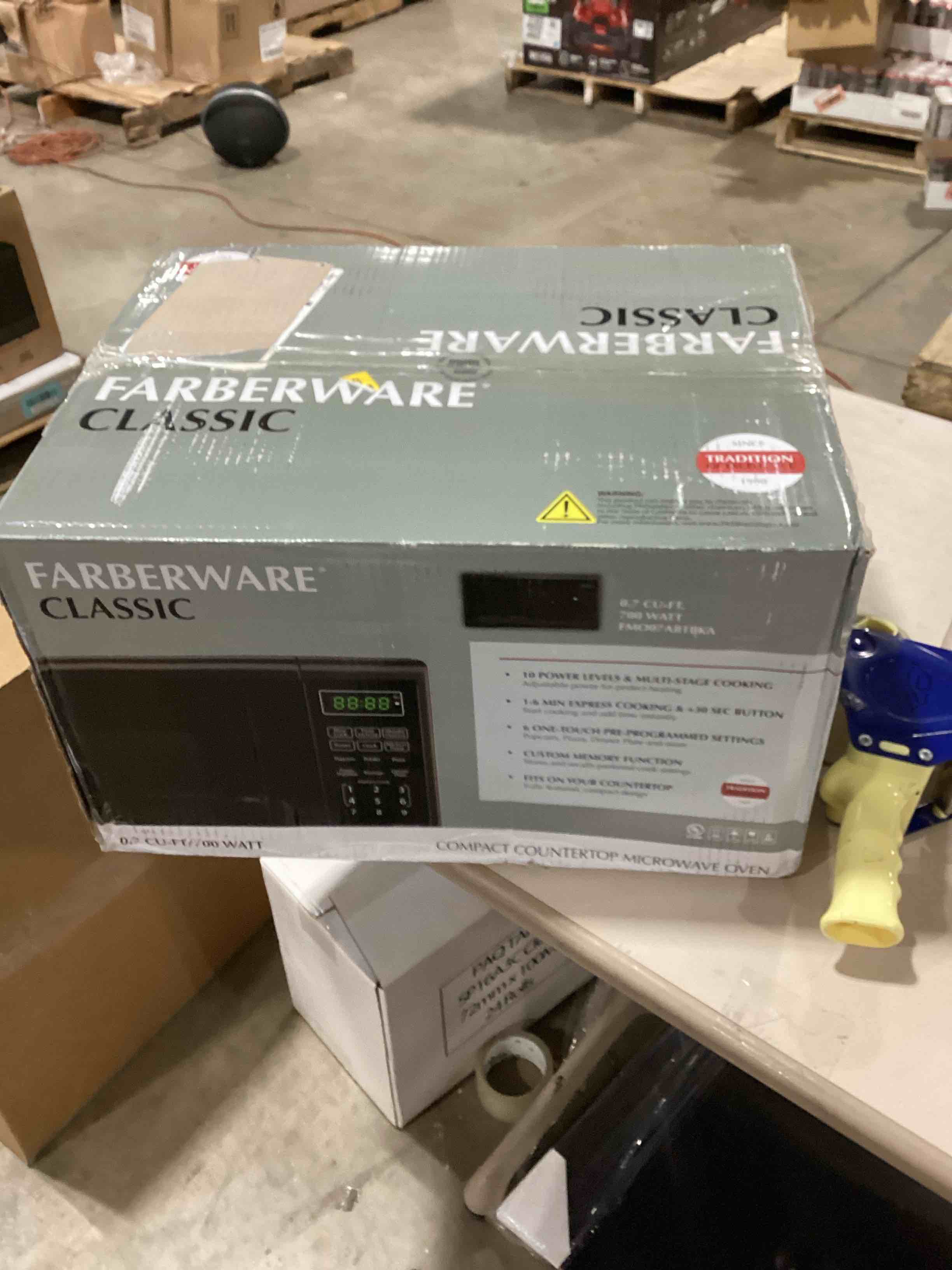 https://s3.amazonaws.com/lotting-images-prod/bidfta/BLU6353420_1716897150226.jpeg