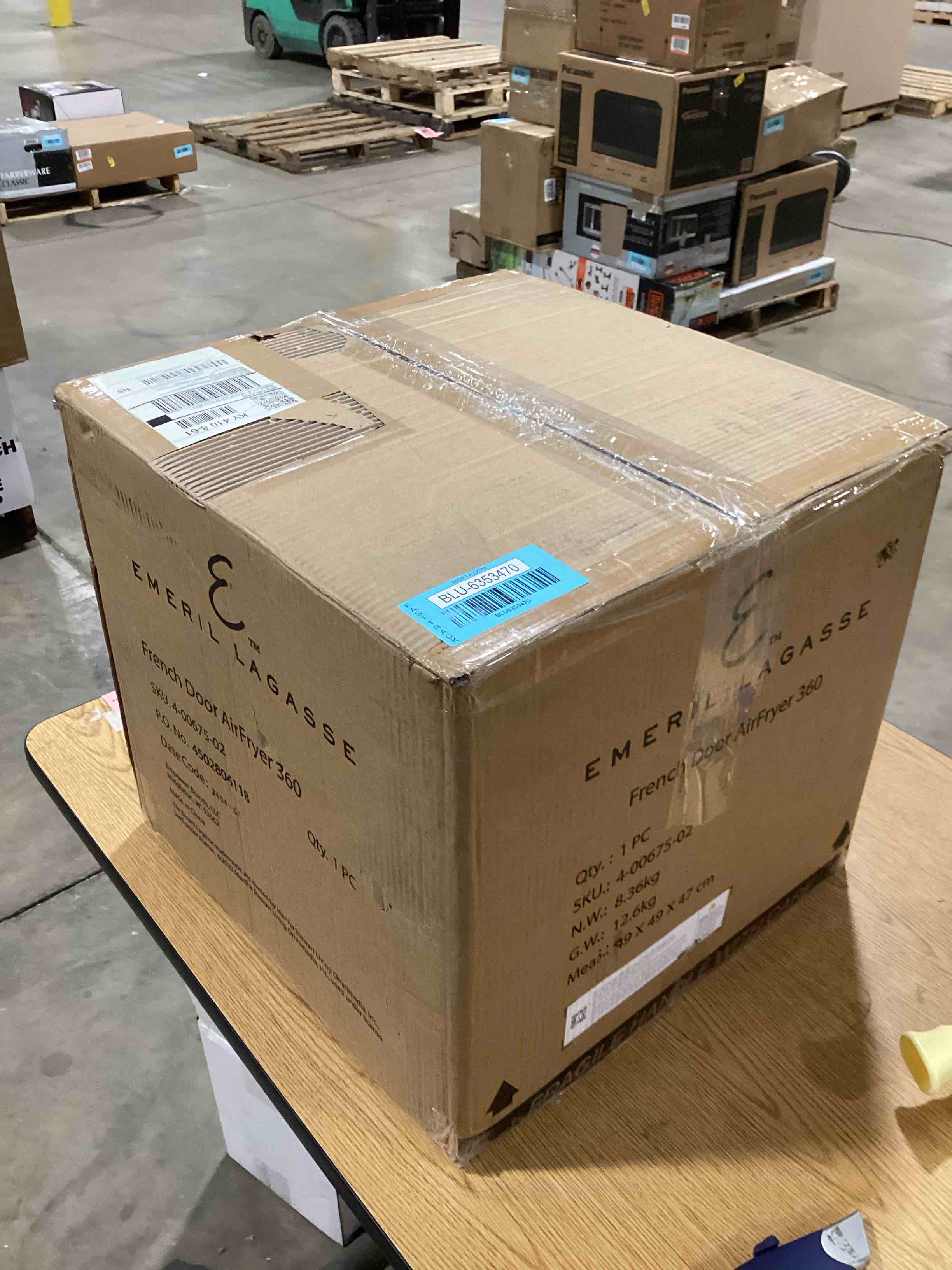 https://s3.amazonaws.com/lotting-images-prod/bidfta/BLU6353470_1716898475007.jpeg