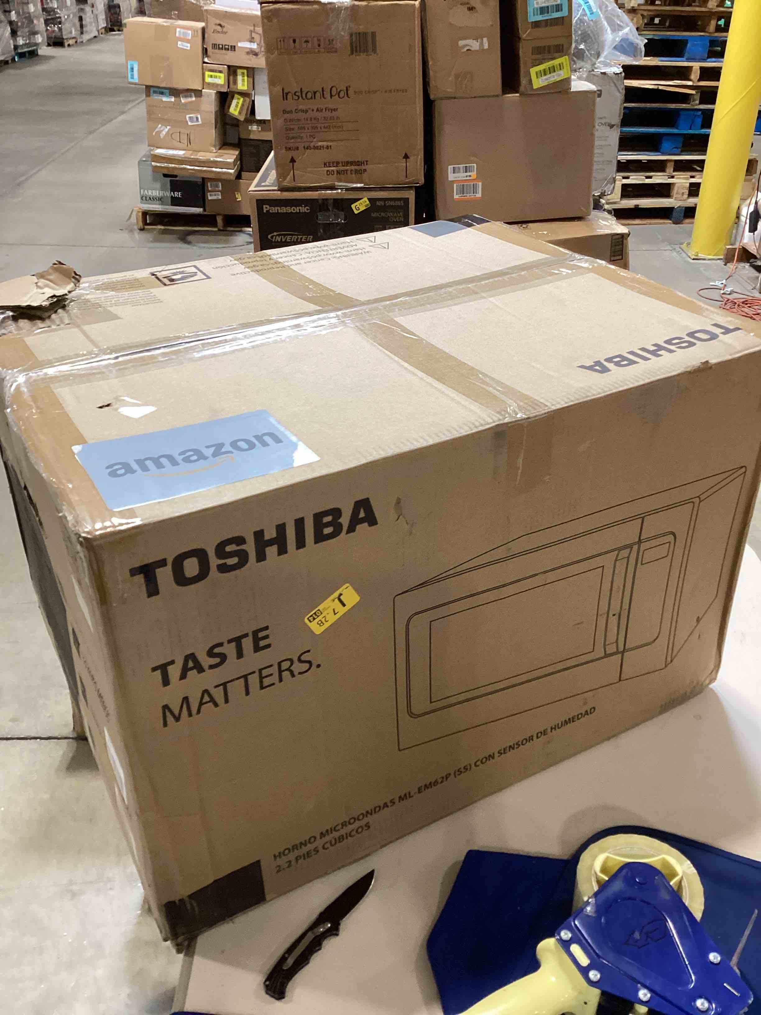 https://s3.amazonaws.com/lotting-images-prod/bidfta/BLU6353511_1716905256058.jpeg