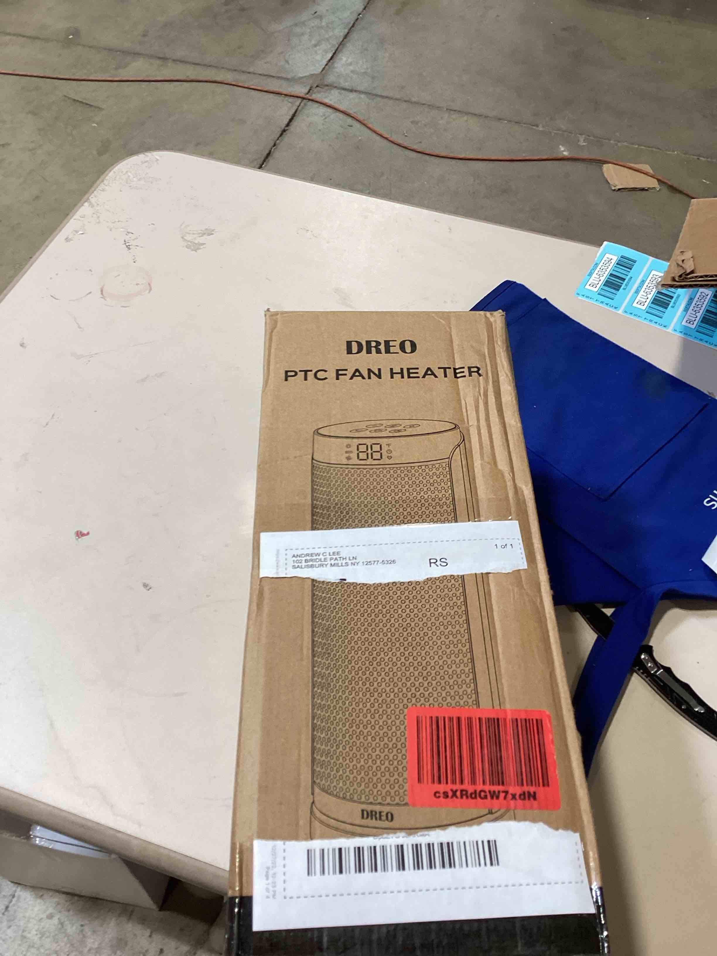 https://s3.amazonaws.com/lotting-images-prod/bidfta/BLU6353576_1716918933210.jpeg