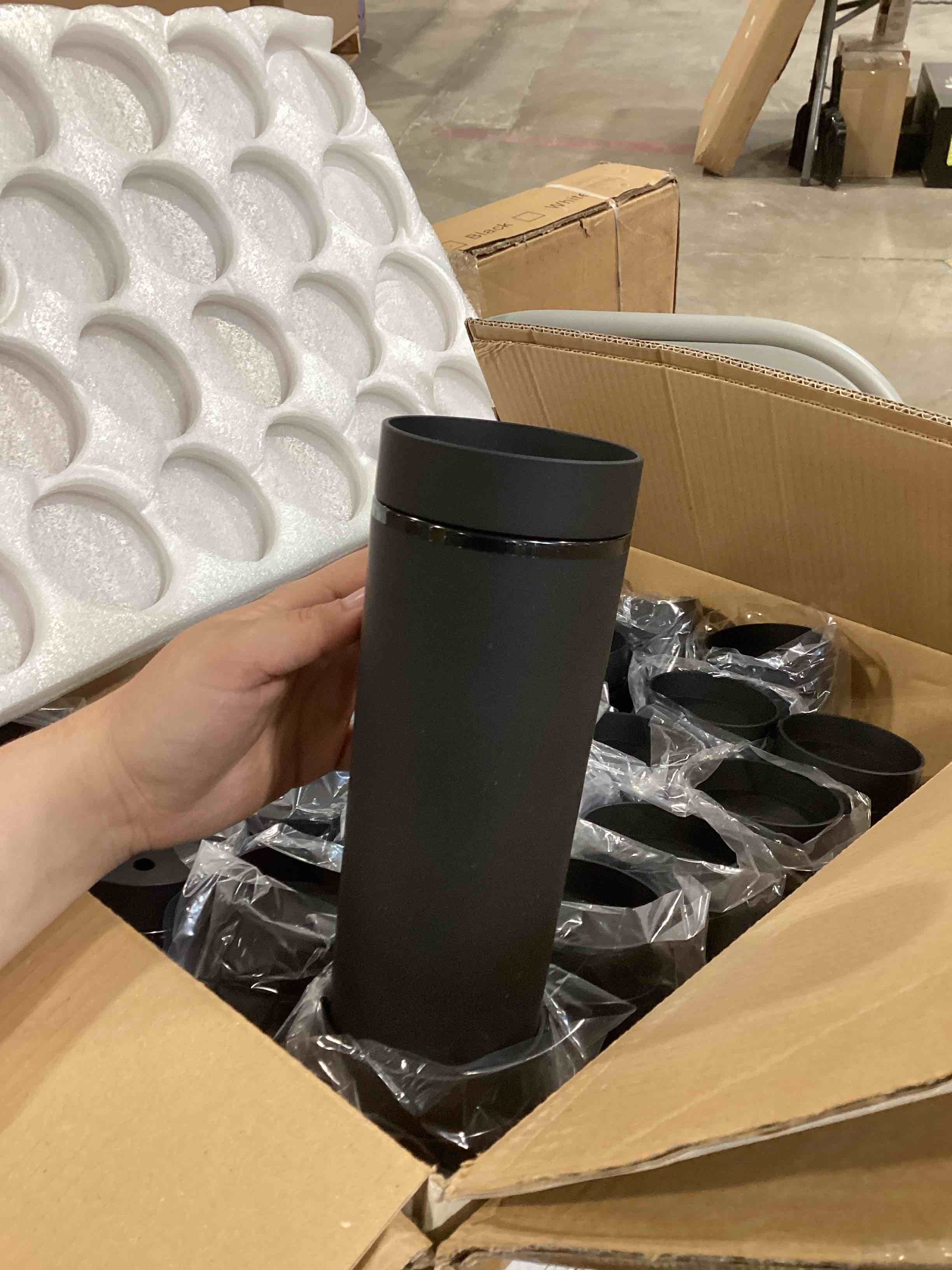 https://s3.amazonaws.com/lotting-images-prod/bidfta/BLU6353910_1717164638955.jpeg