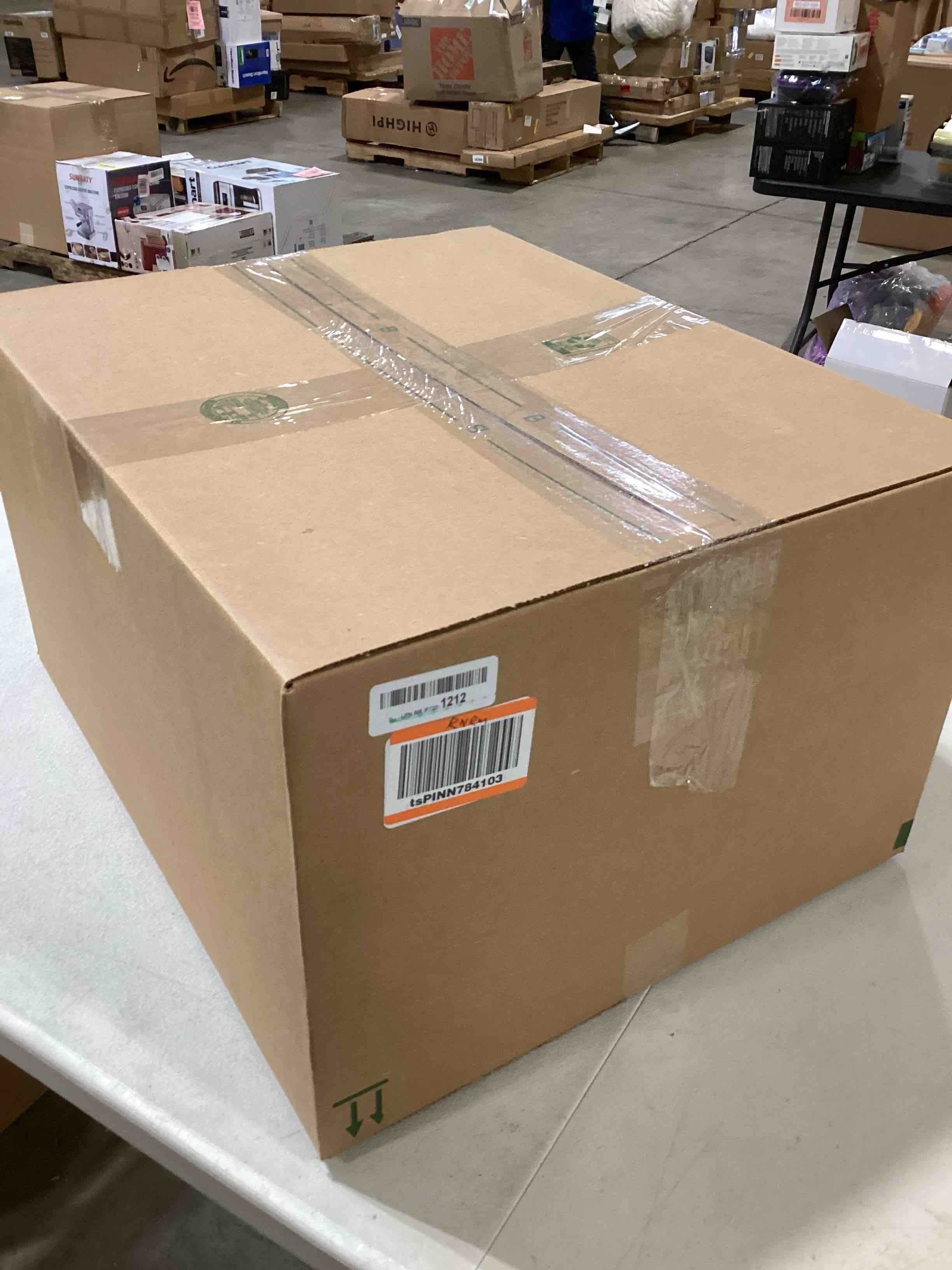 https://s3.amazonaws.com/lotting-images-prod/bidfta/BLU6354408_1717764907276.jpeg