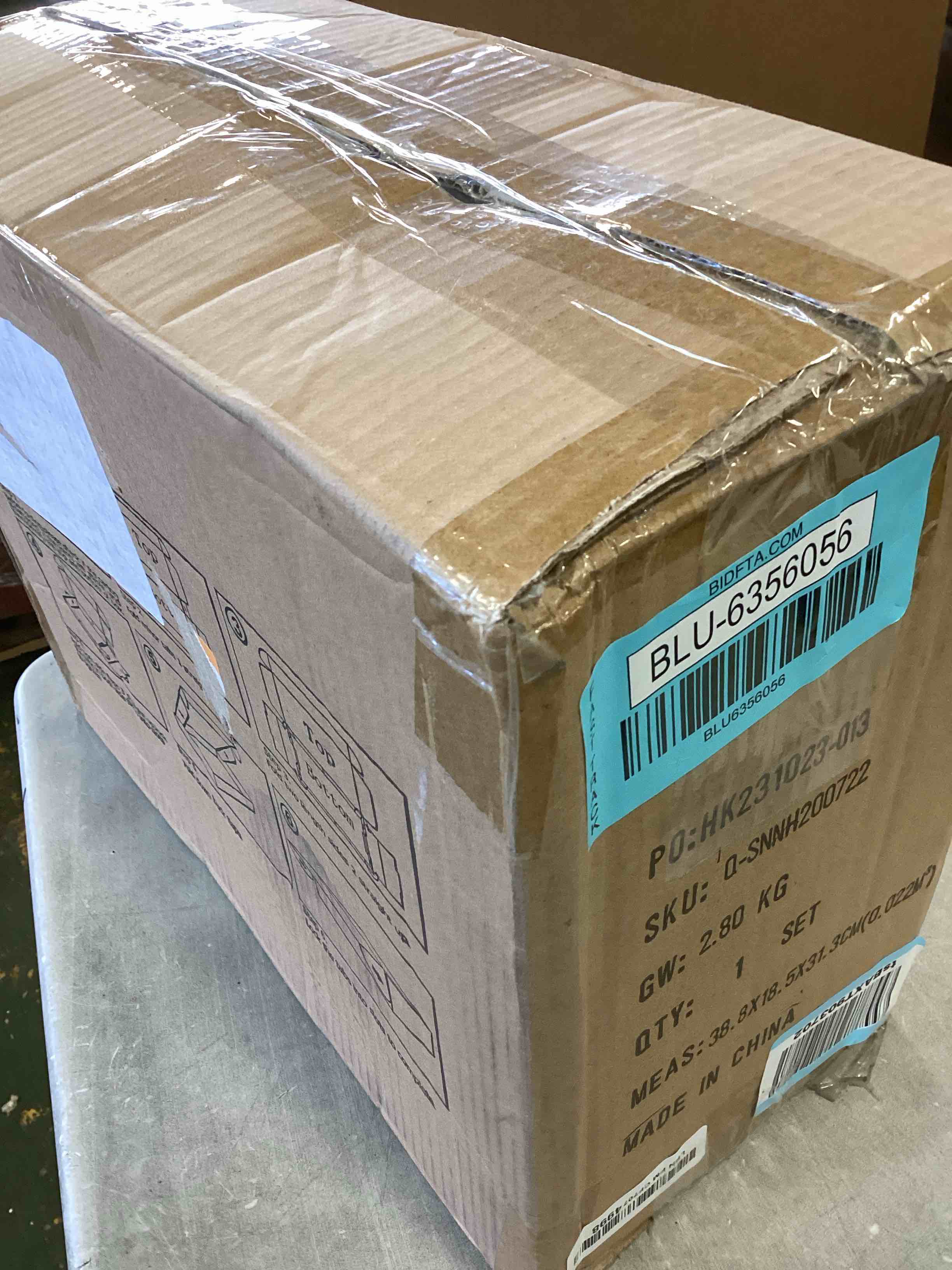 https://s3.amazonaws.com/lotting-images-prod/bidfta/BLU6356056_1711396412085.jpeg