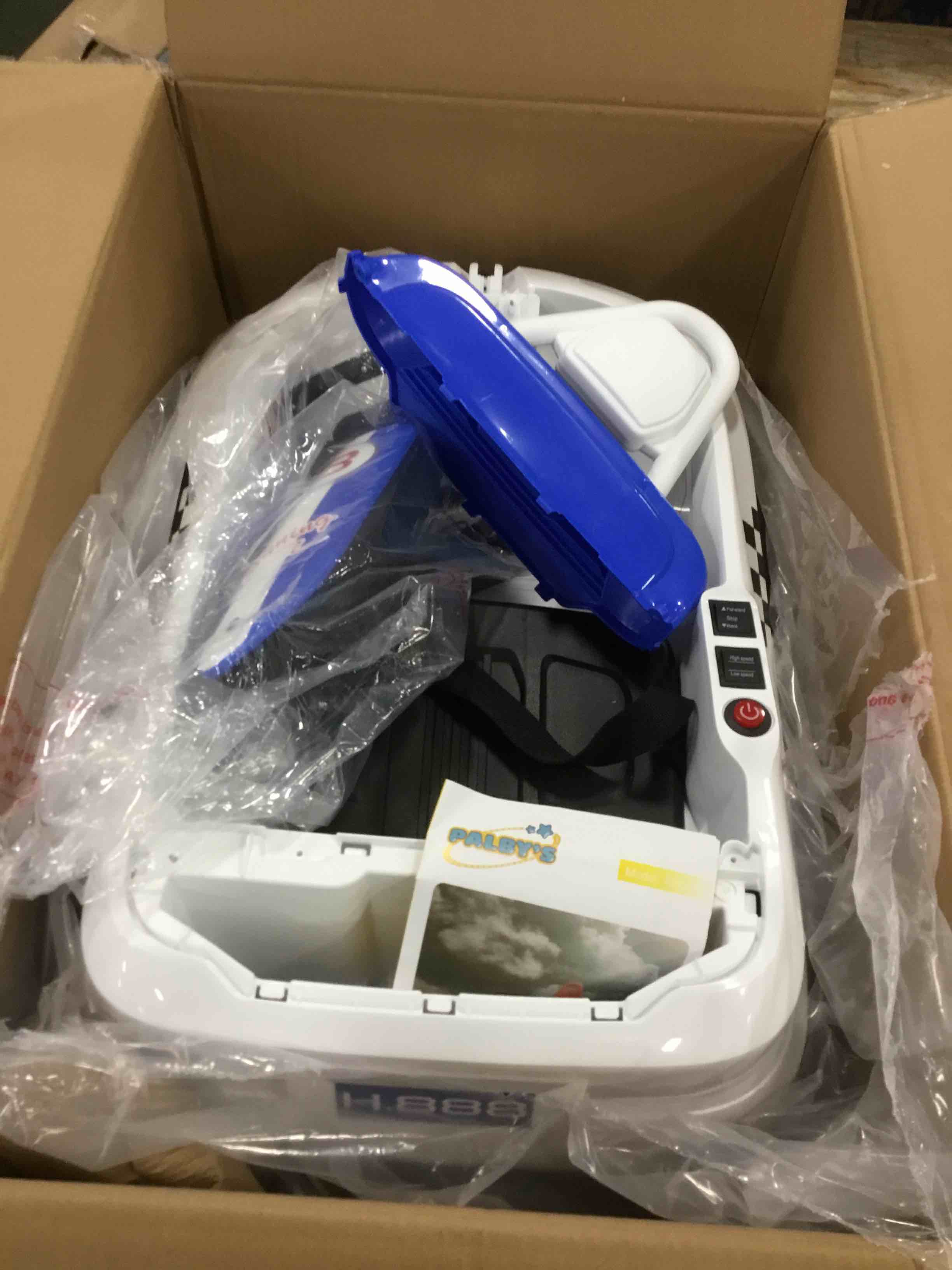https://s3.amazonaws.com/lotting-images-prod/bidfta/BLU6357664_1711557362032.jpeg